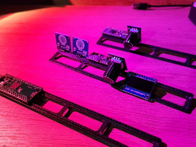 Dual Rail Through Hole PCB Holder