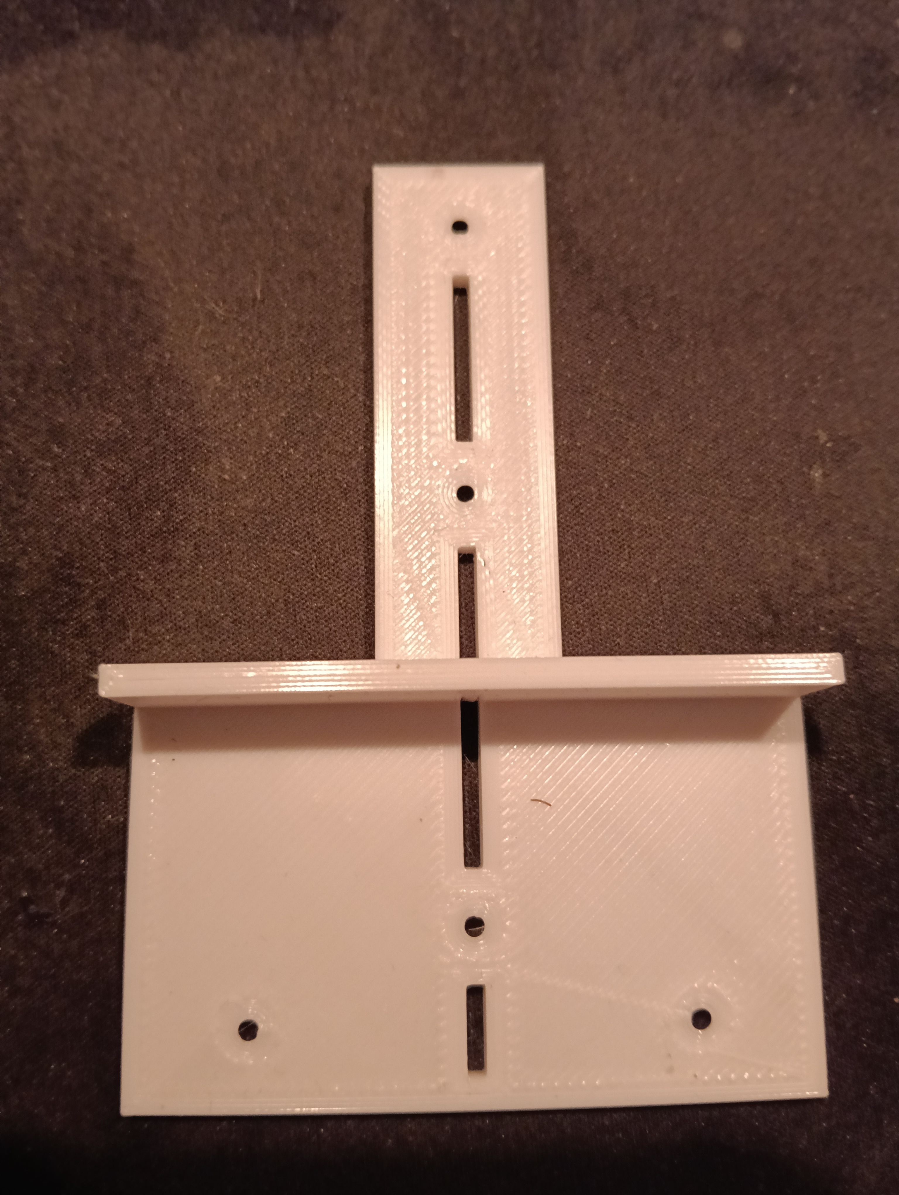 Miniatura 2 do modelo 3D Ikea Utrusta (and Blum Inserta) hinge template