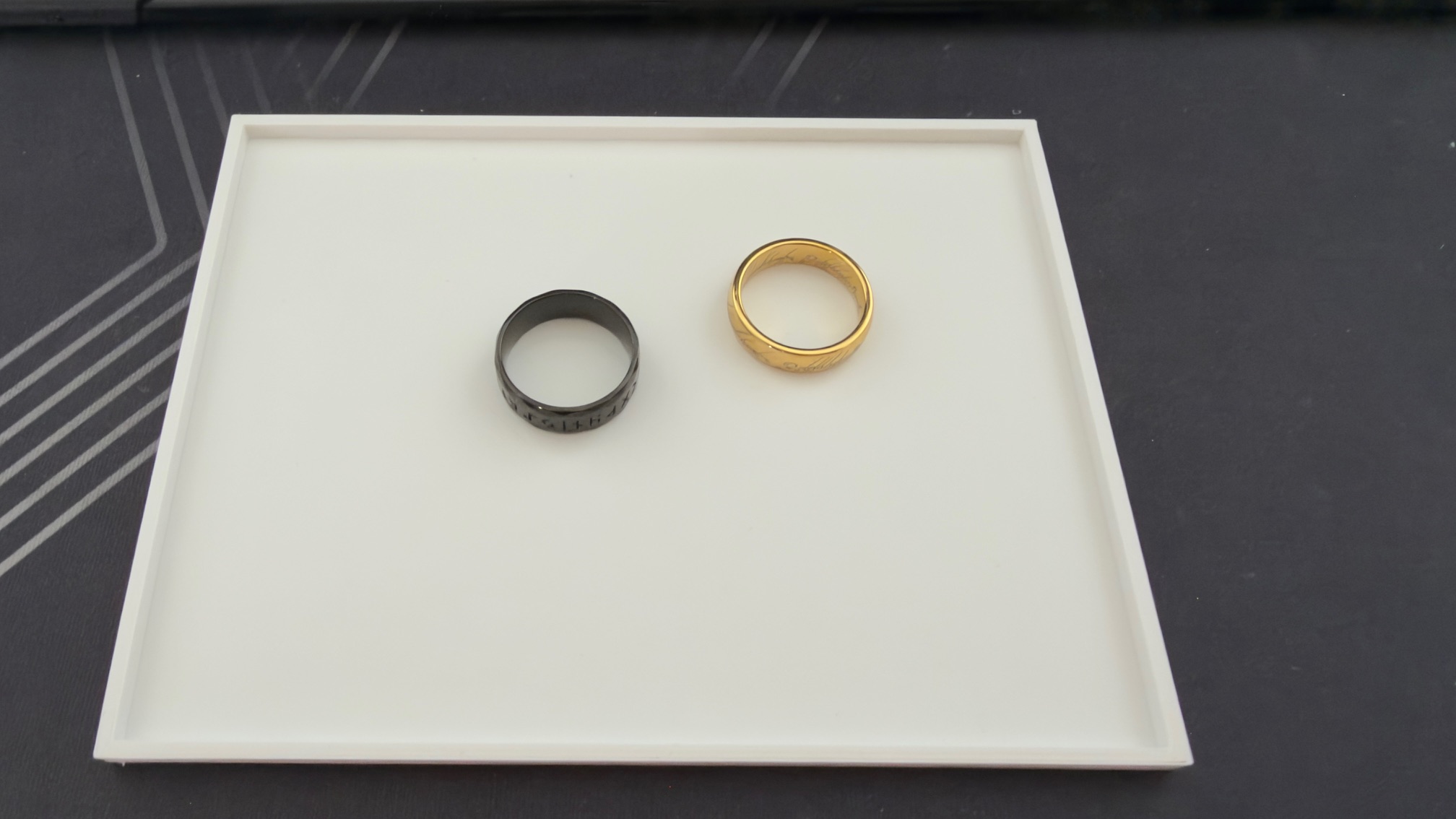 Large Tray or Plaque Holder