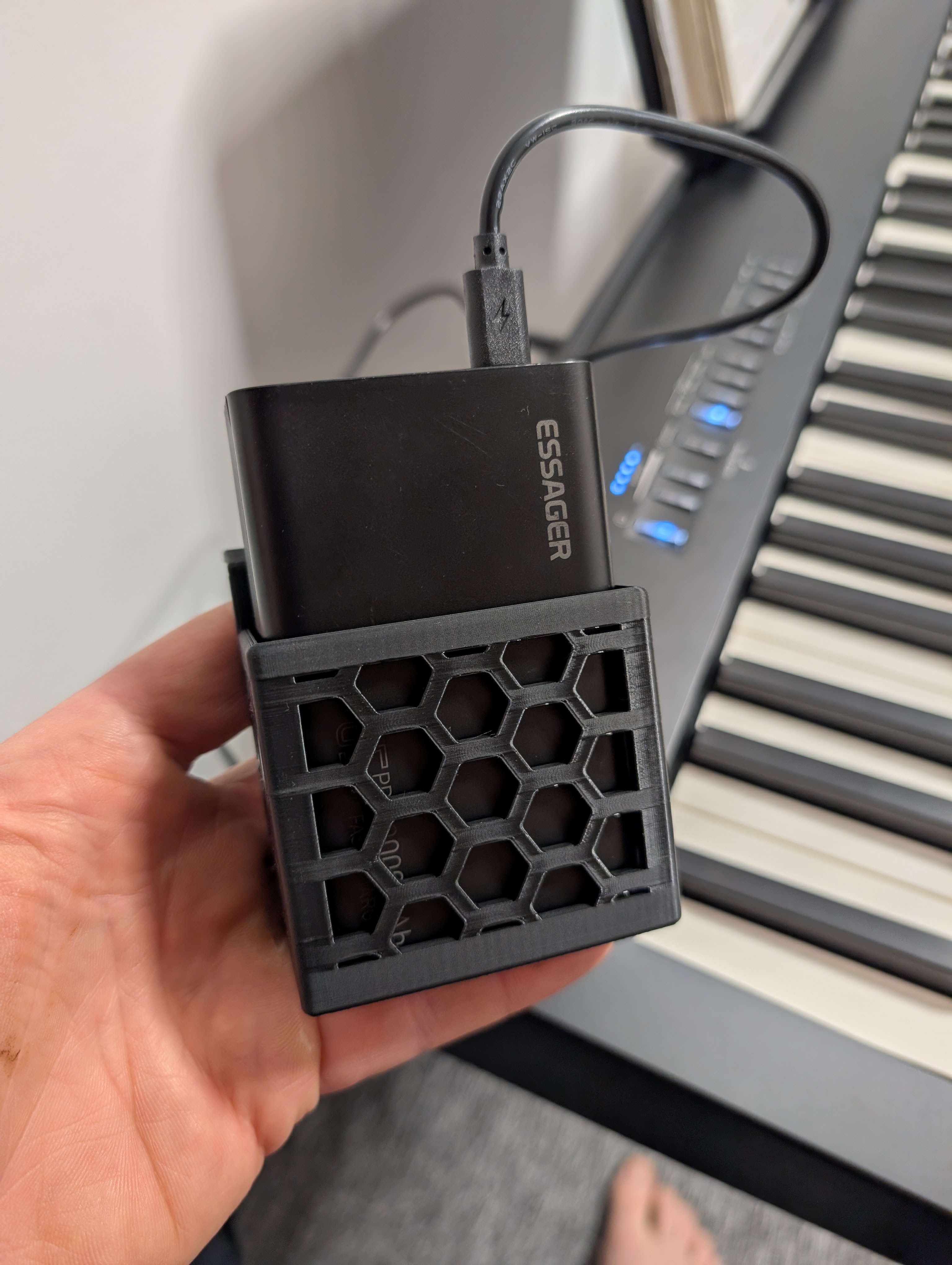 Powerbank holder for Roland FP-30X
