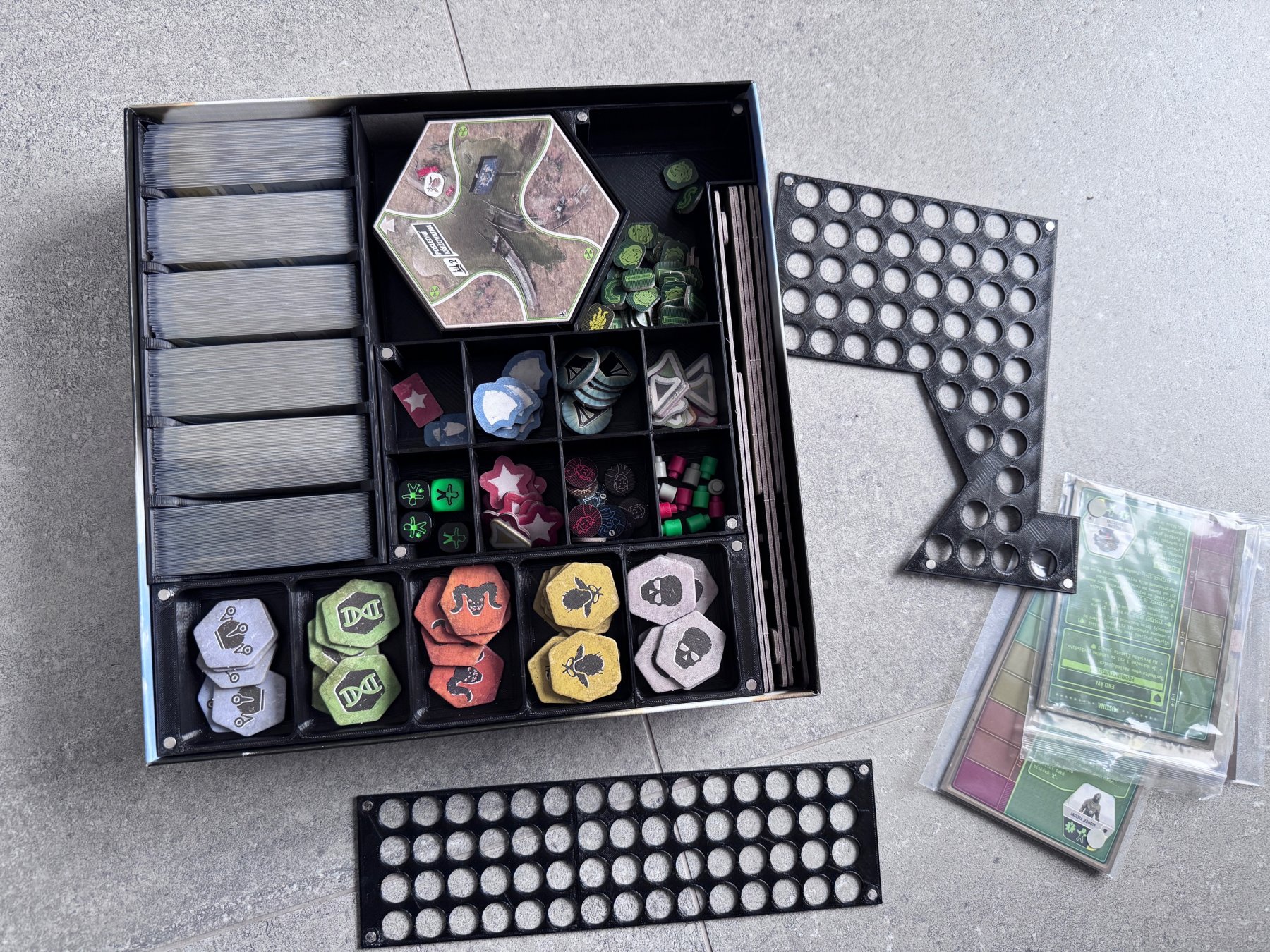Fallout + rozšíření insert / Fallout + expansions insert