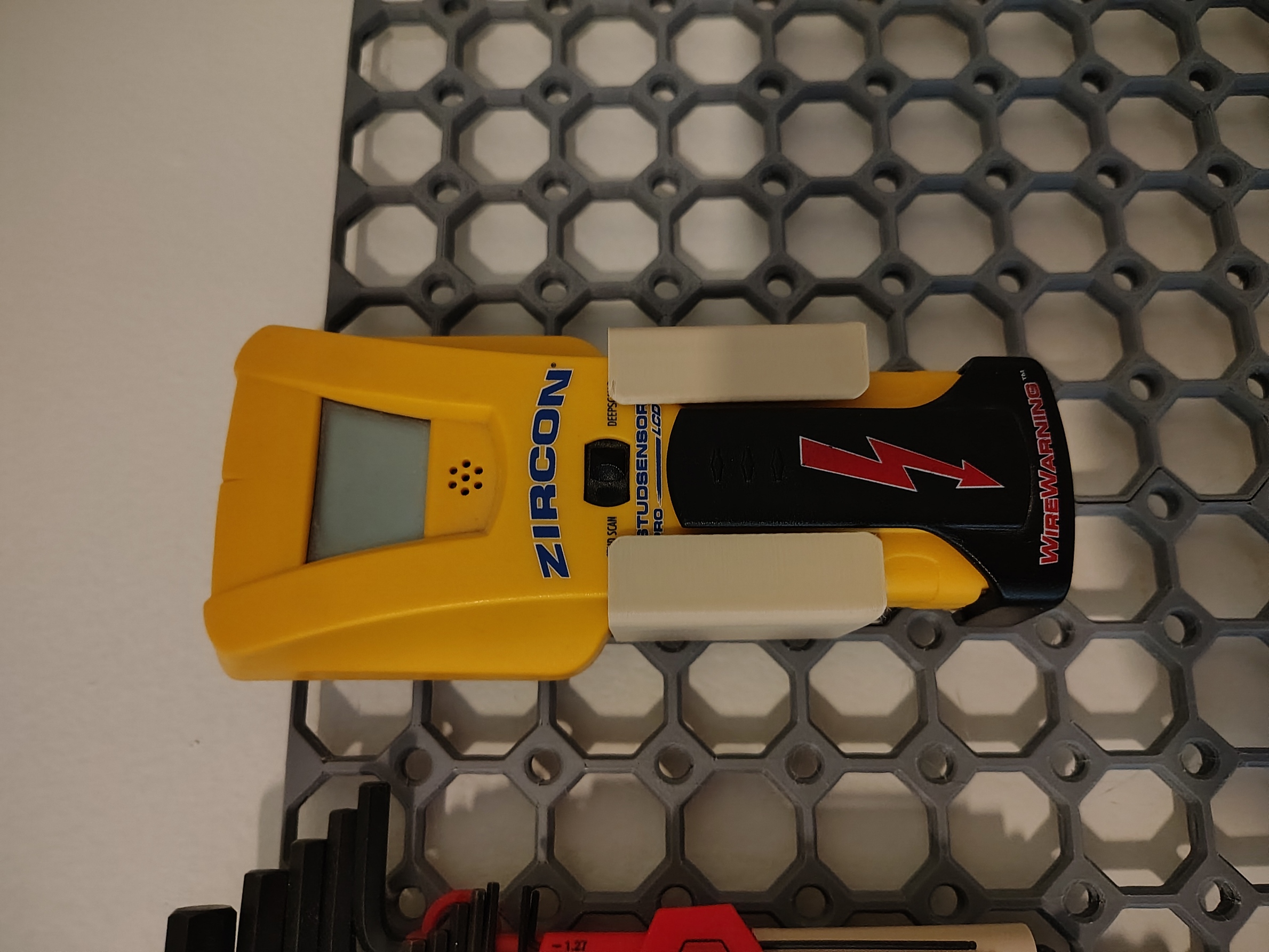 Zircon StudSensor Pro (stud finder) Multiboard mount using Multipoint Rail
