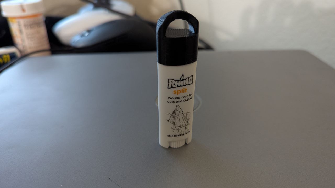 Oval Over Lid Chapstick Holder