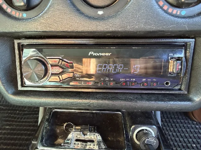 Pioneer MVH-180UI Face-Frame