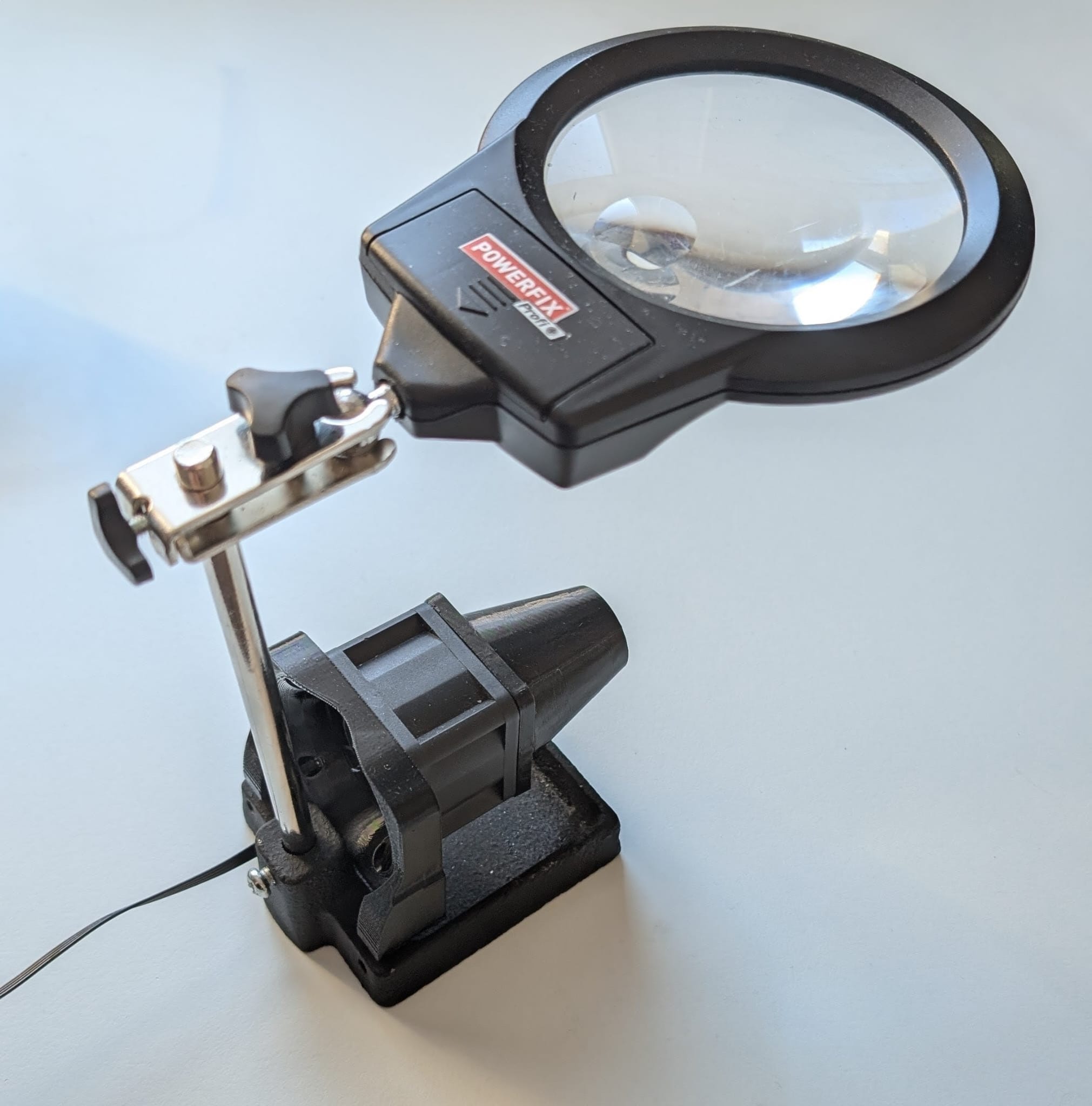 Third hand exhaust mount | Dritte Hand Absaugung befestigung