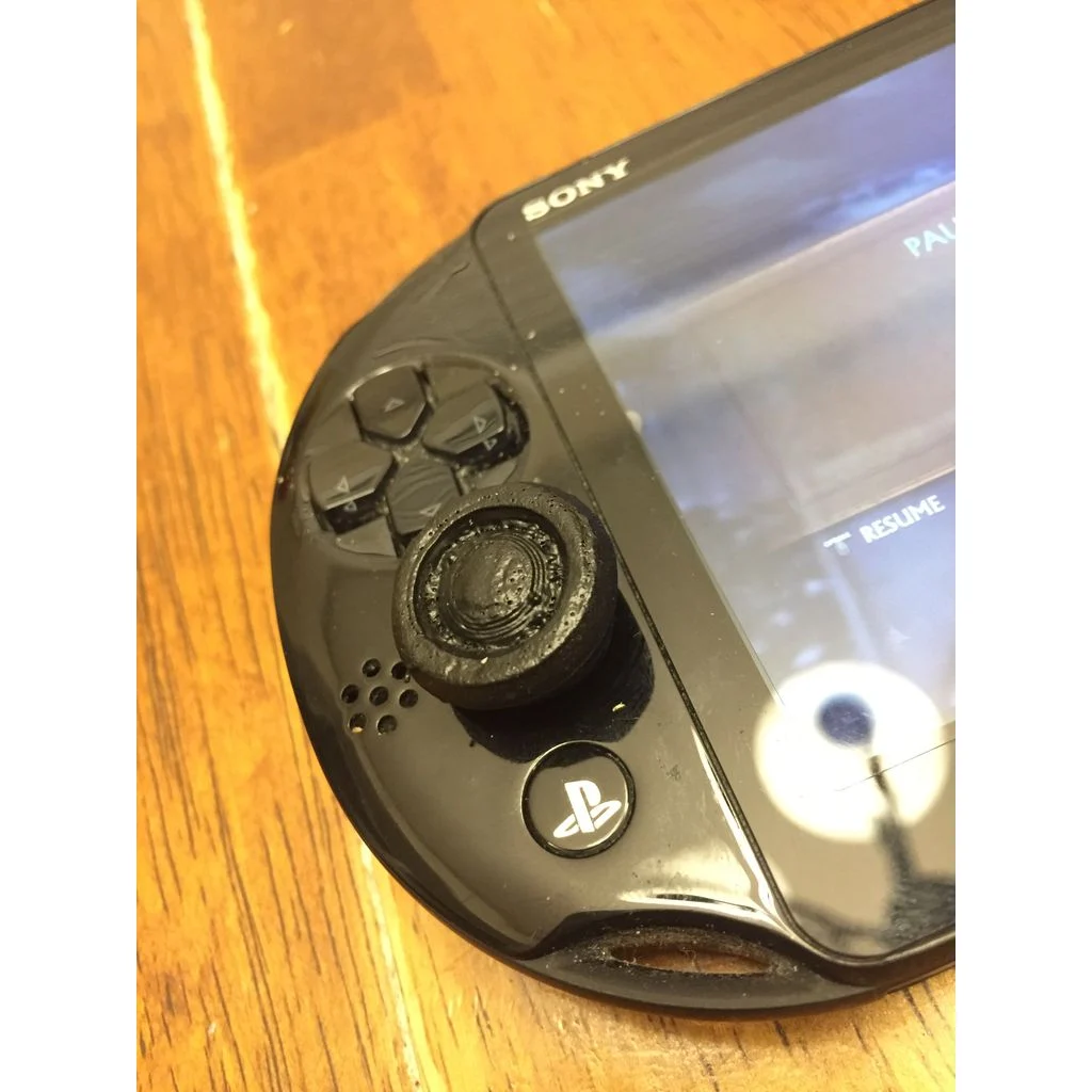 PS Vita PS4-Like Thumbsticks
