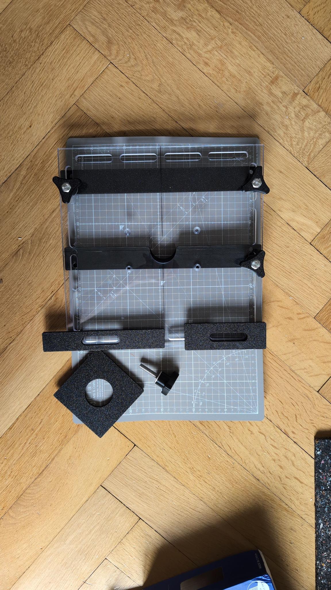 Router jig slotting templates, knobs, and fences (Marius Hornberger's Samurai jig version)