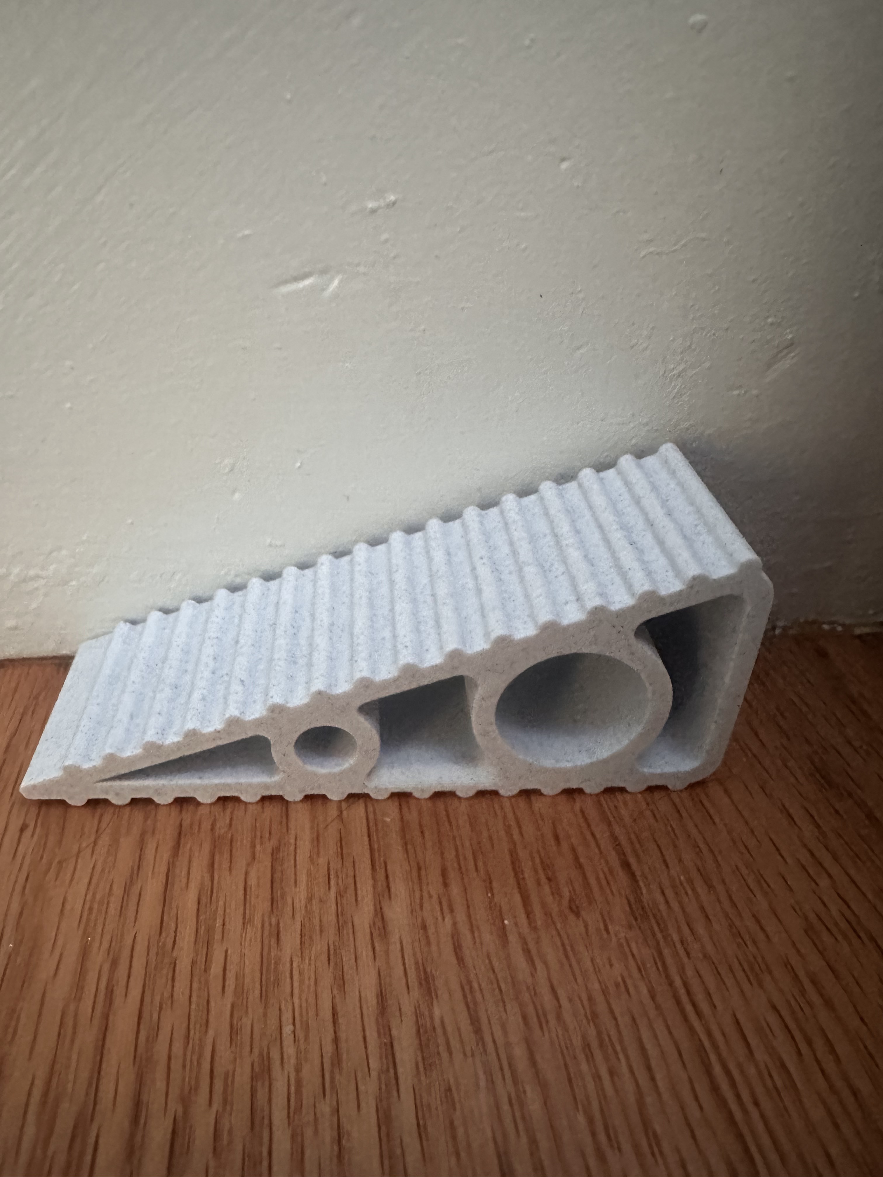 Simple doorstop