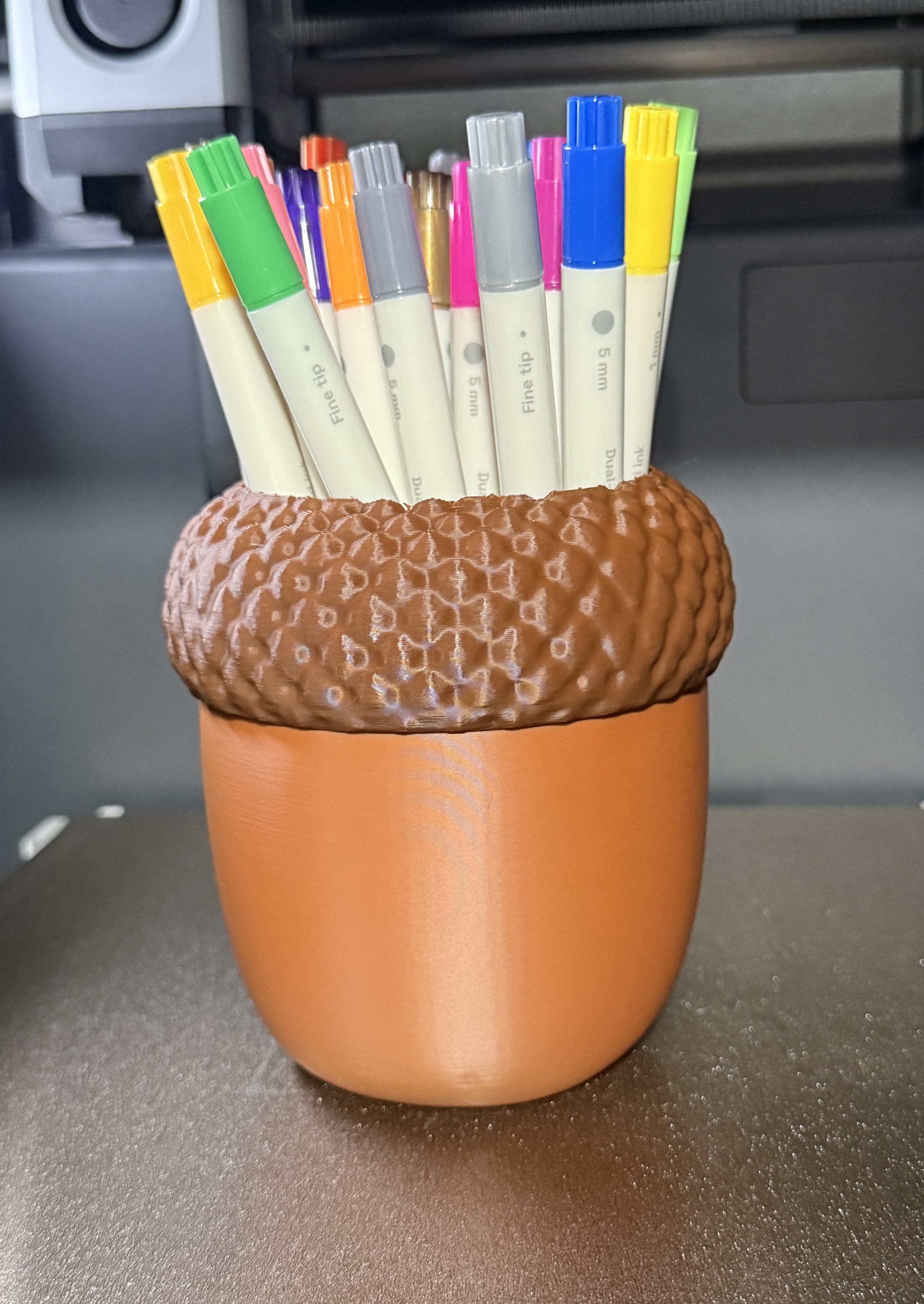 Acorn pen cup NO SUPPORTS