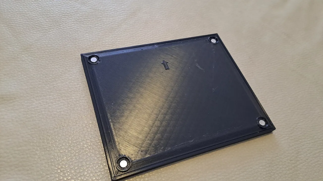 Steam Machine Face Plate by Salvador Cabrita | Download free STL