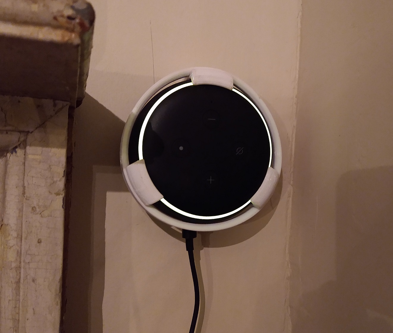 Echo Dot Lock