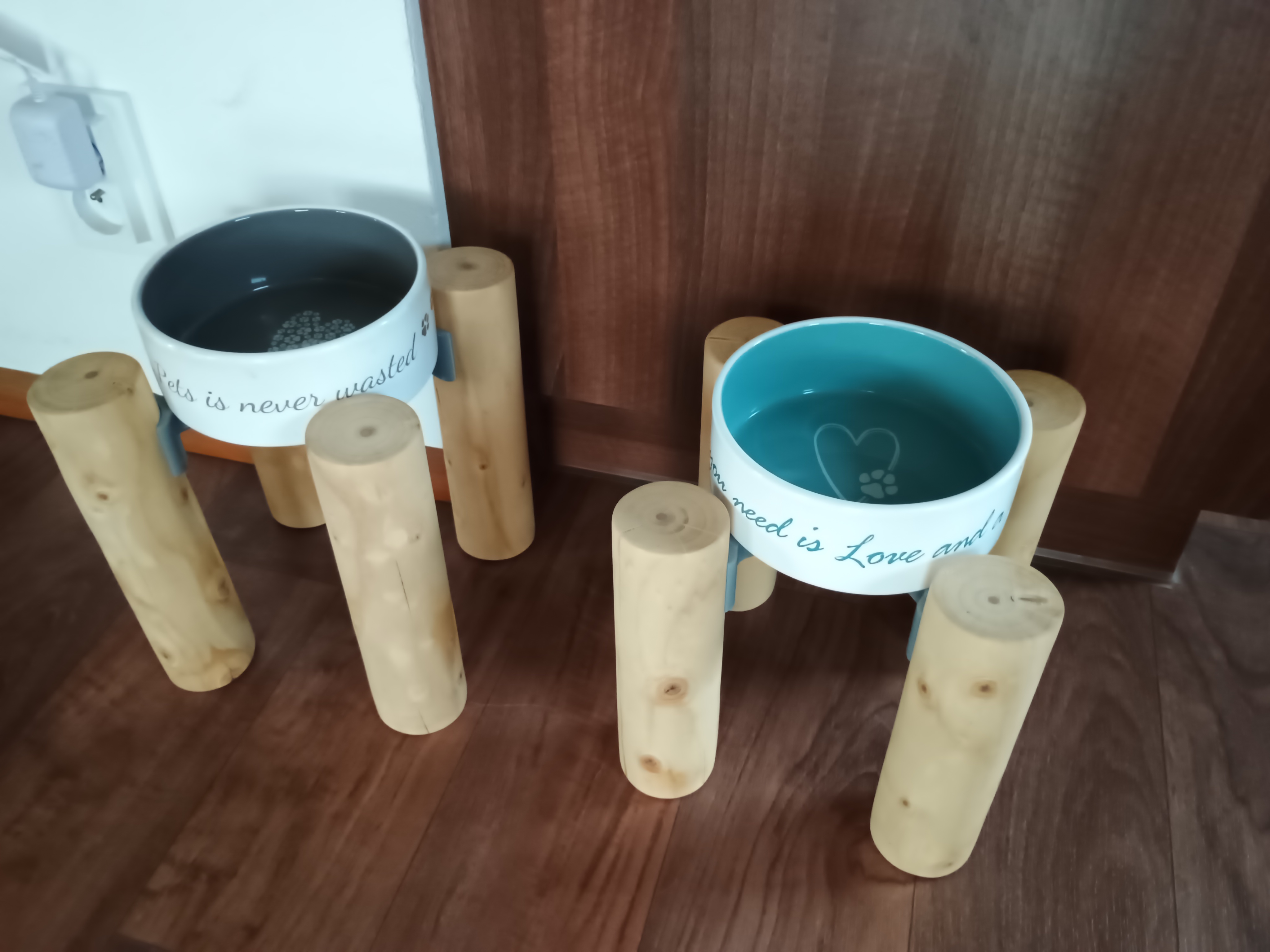 Podstavec pod misku pro psa (Dog bowl pedestal) STEP, Fusion360 — thumbnail 4
