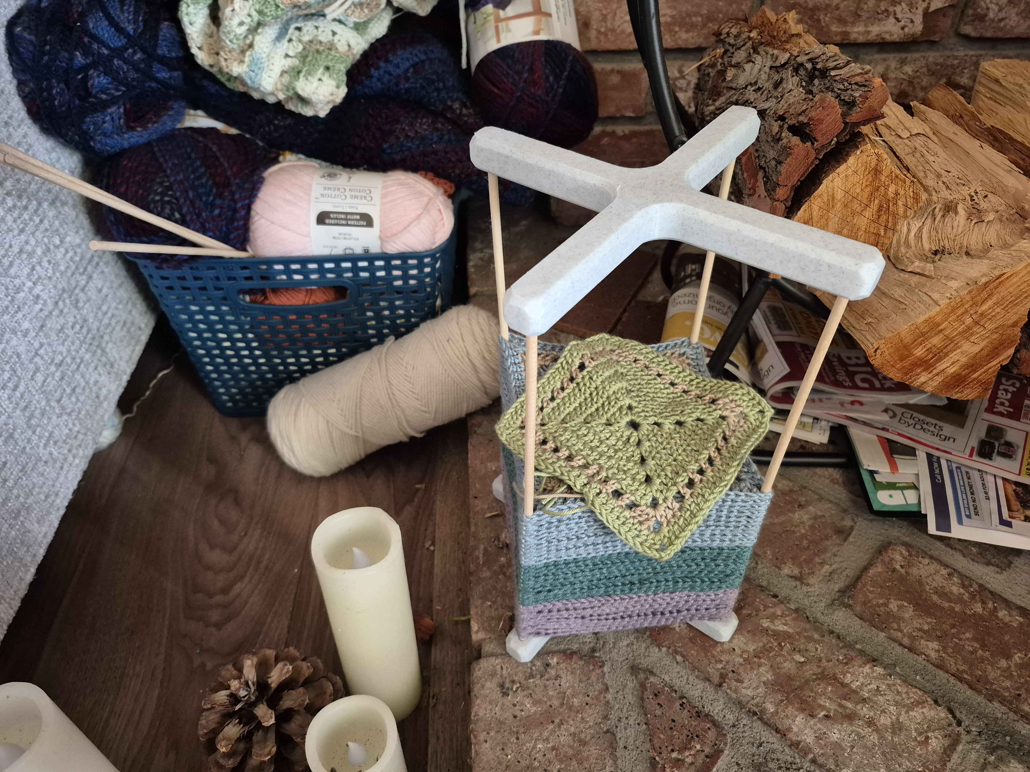 Knitted Quilt Square Stretcher