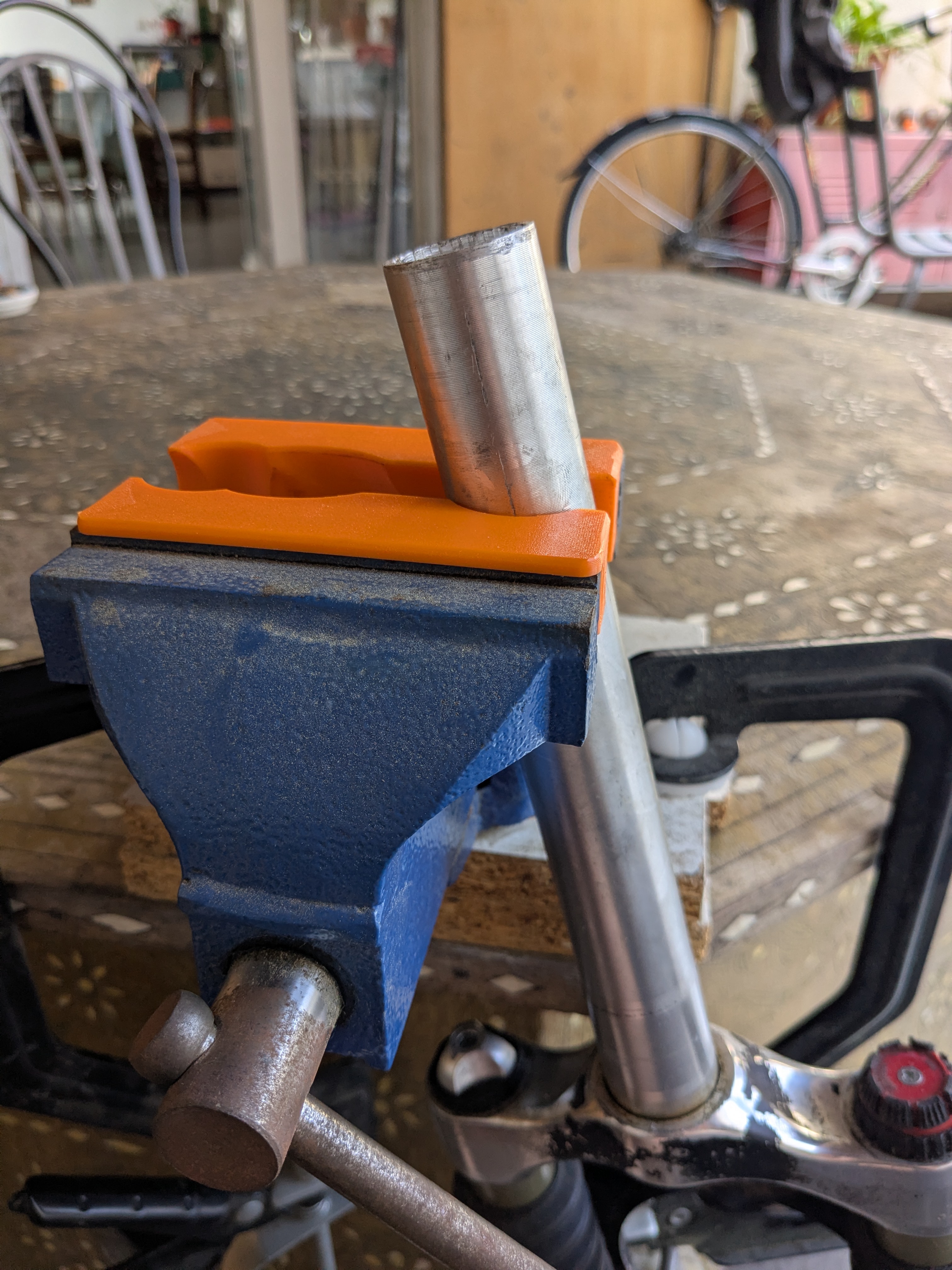 4-way soft vice jaws for 1" 1/8 fork pivot