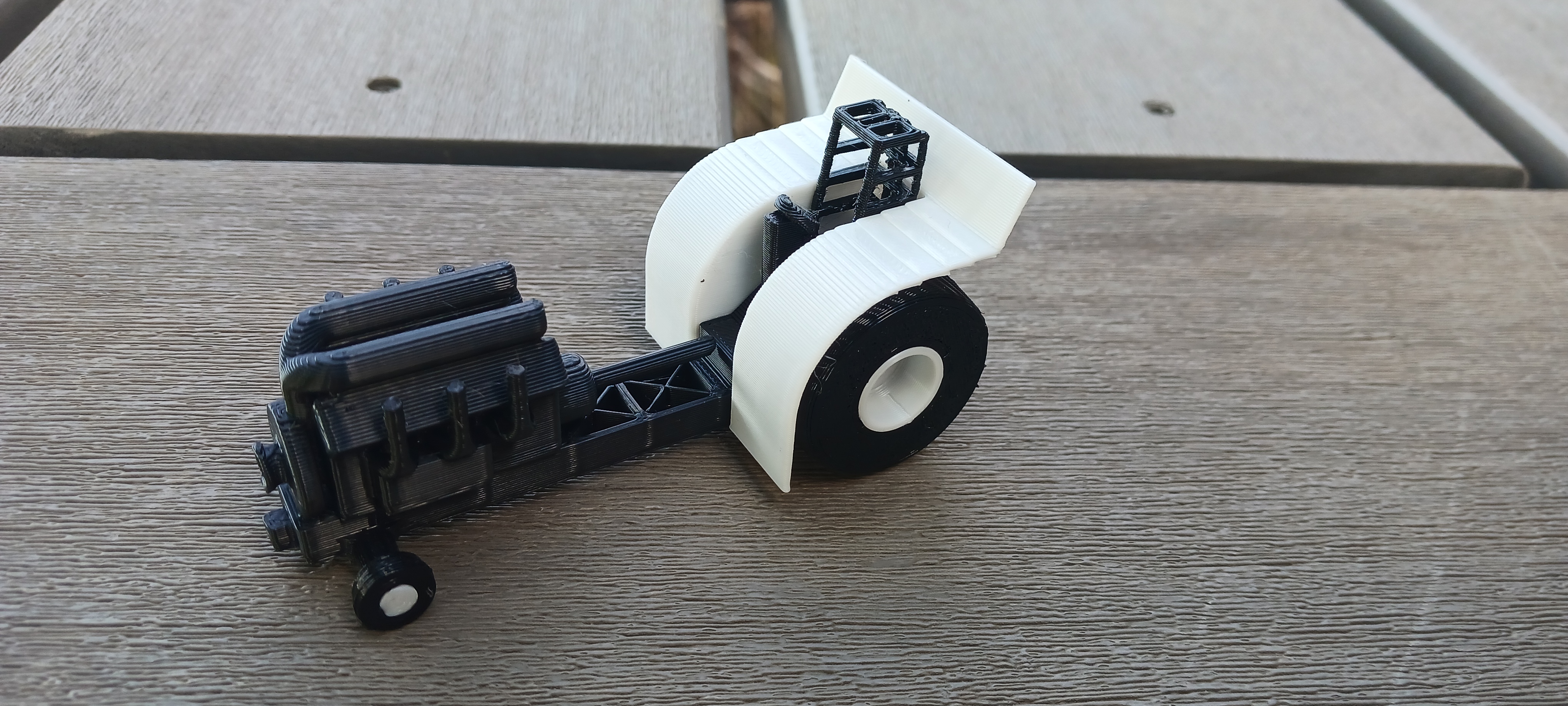 1/64 Scale Super Modified Pulling Tractor — thumbnail 2