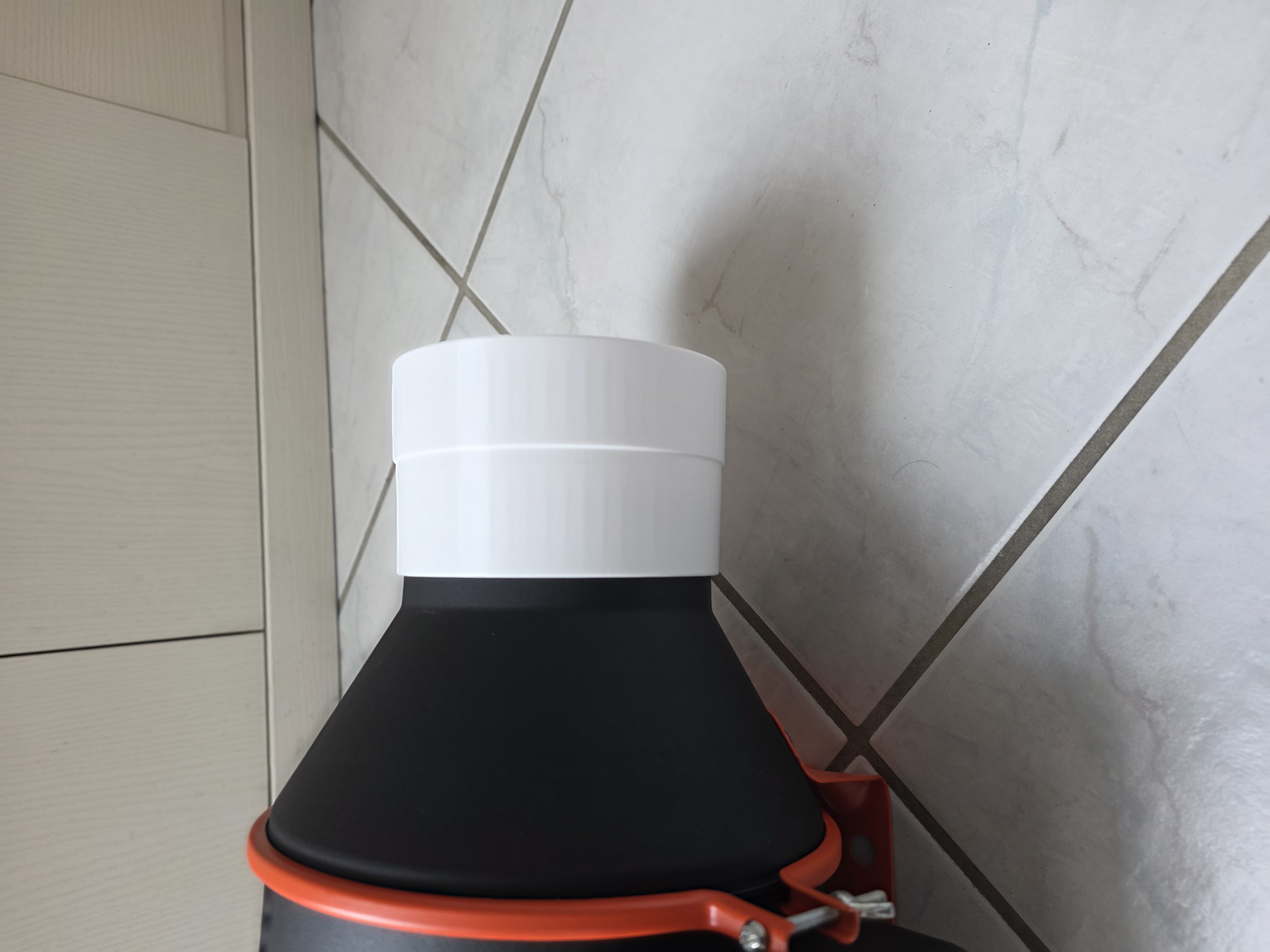 Rohrventilator 100mm Anschluss 3D model