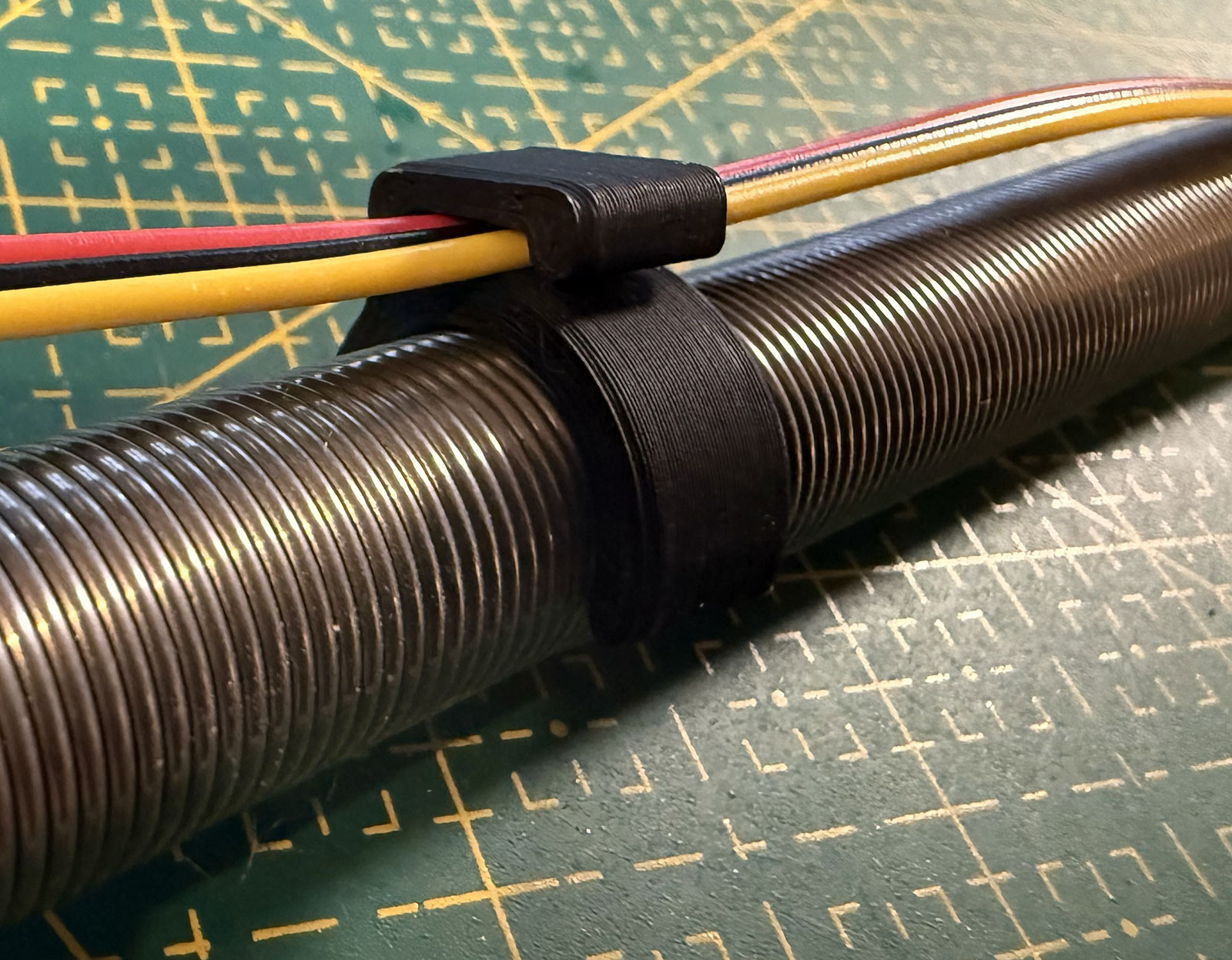 Cable Clip for Bulletfeeder