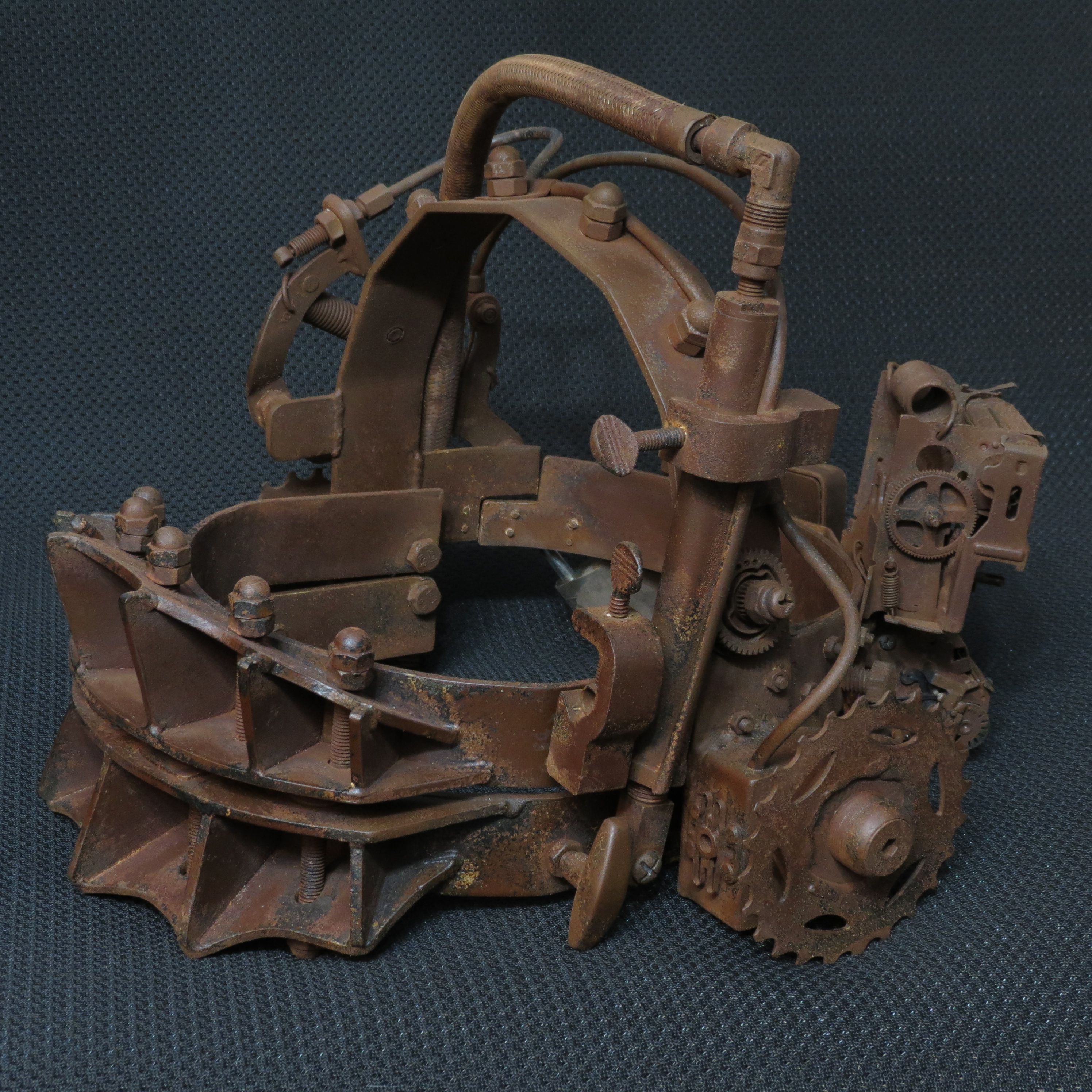 Reverse Bear Trap from Saw Movie