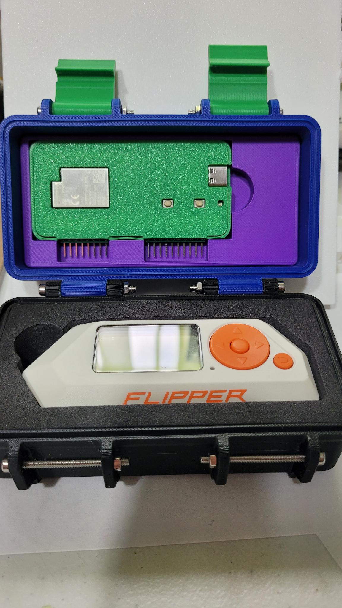 Flipper Zero Case with Wi-Fi Module Insert