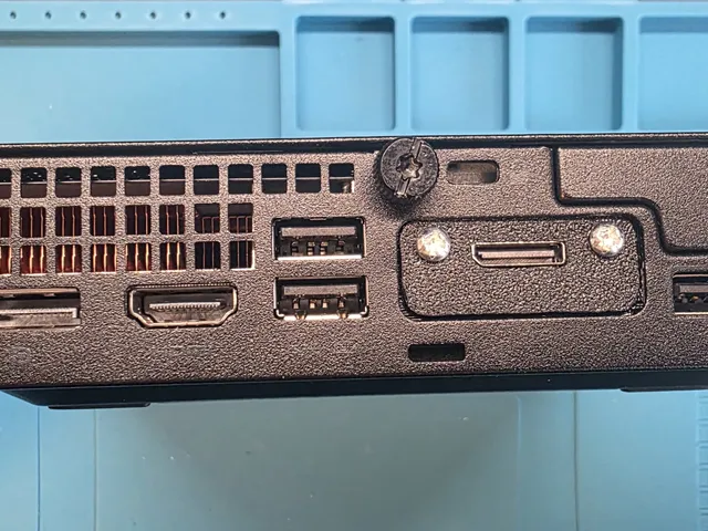 Flex IO v2 Oculink Bracket