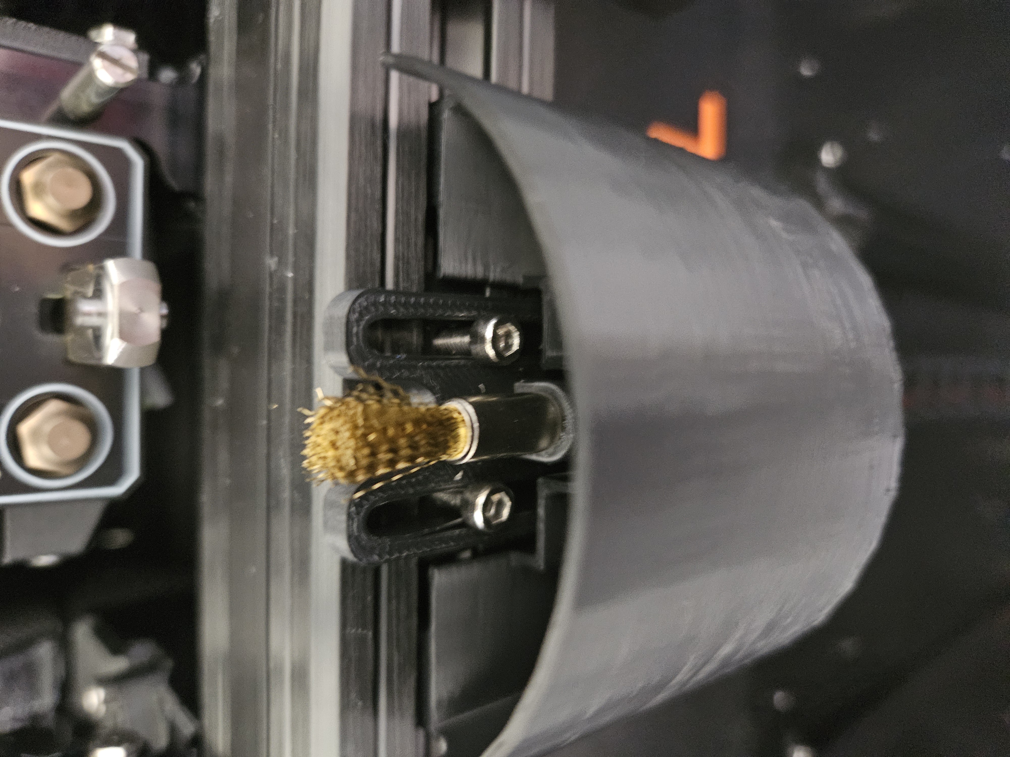 Adjustable brush holder for XL Nozzle Scrubber