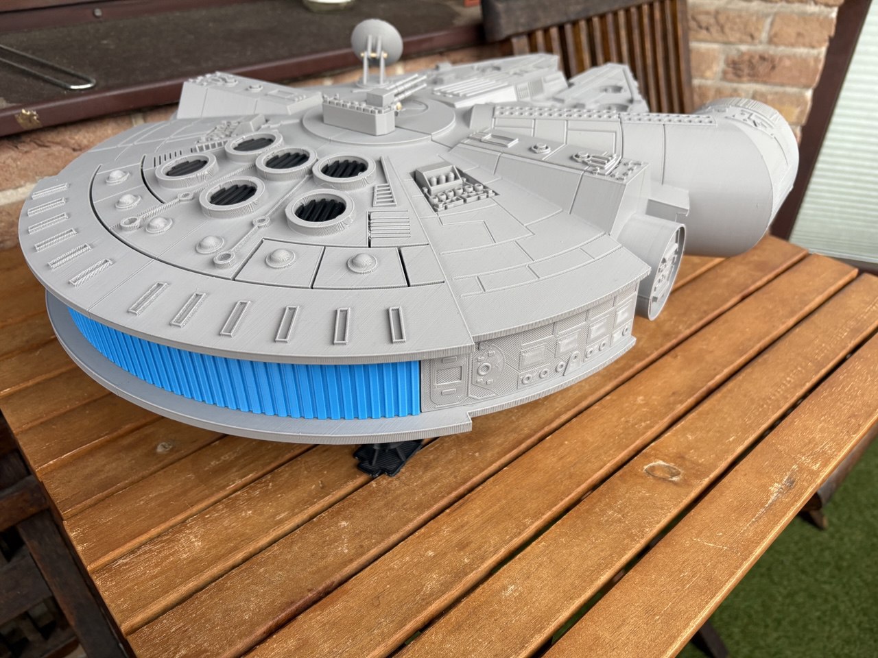 Smuggler-Class Light Freighter — miniatura 9