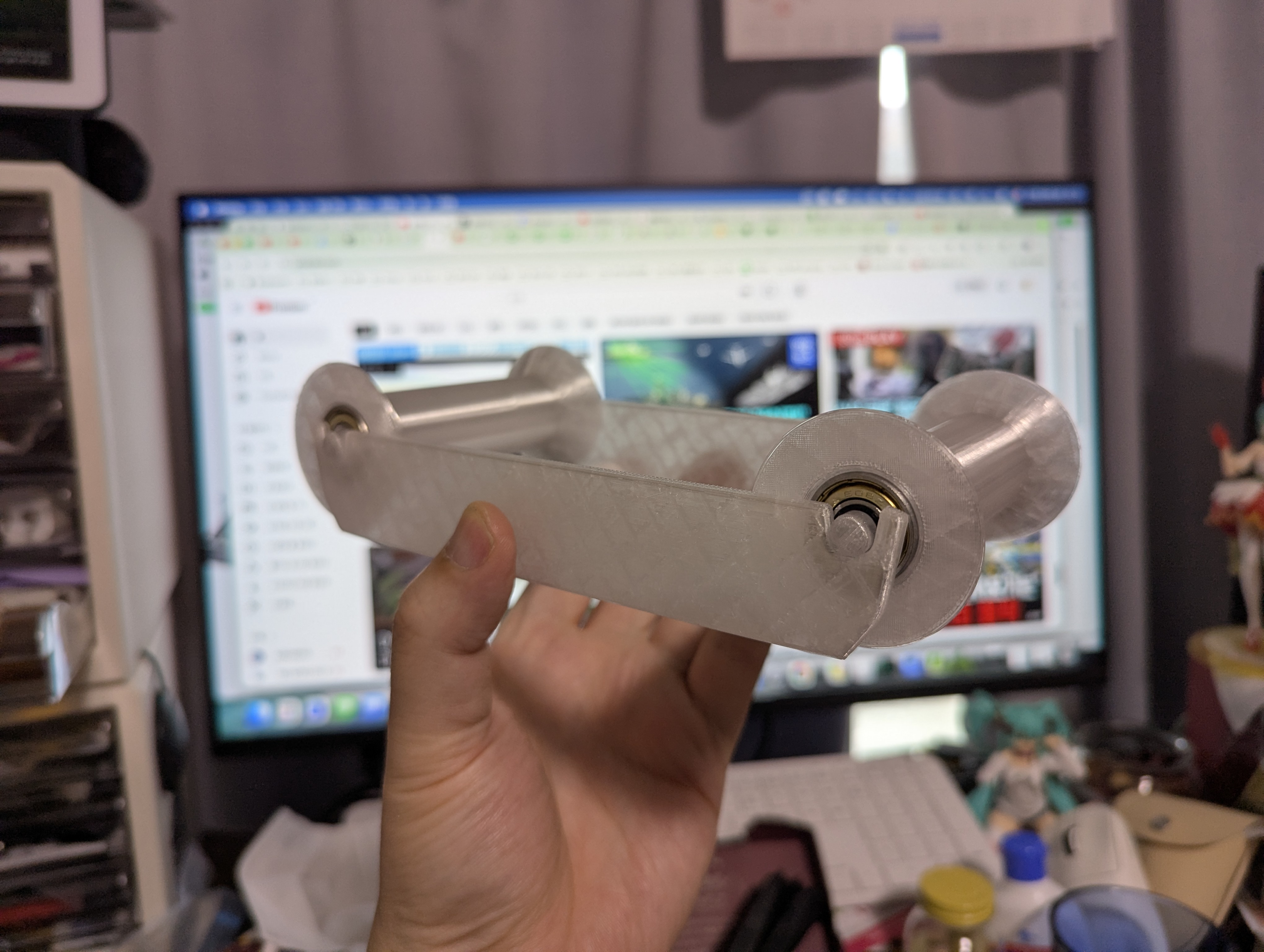 Miniatura 3 do modelo 3D Tough Deep Spool Roller Base