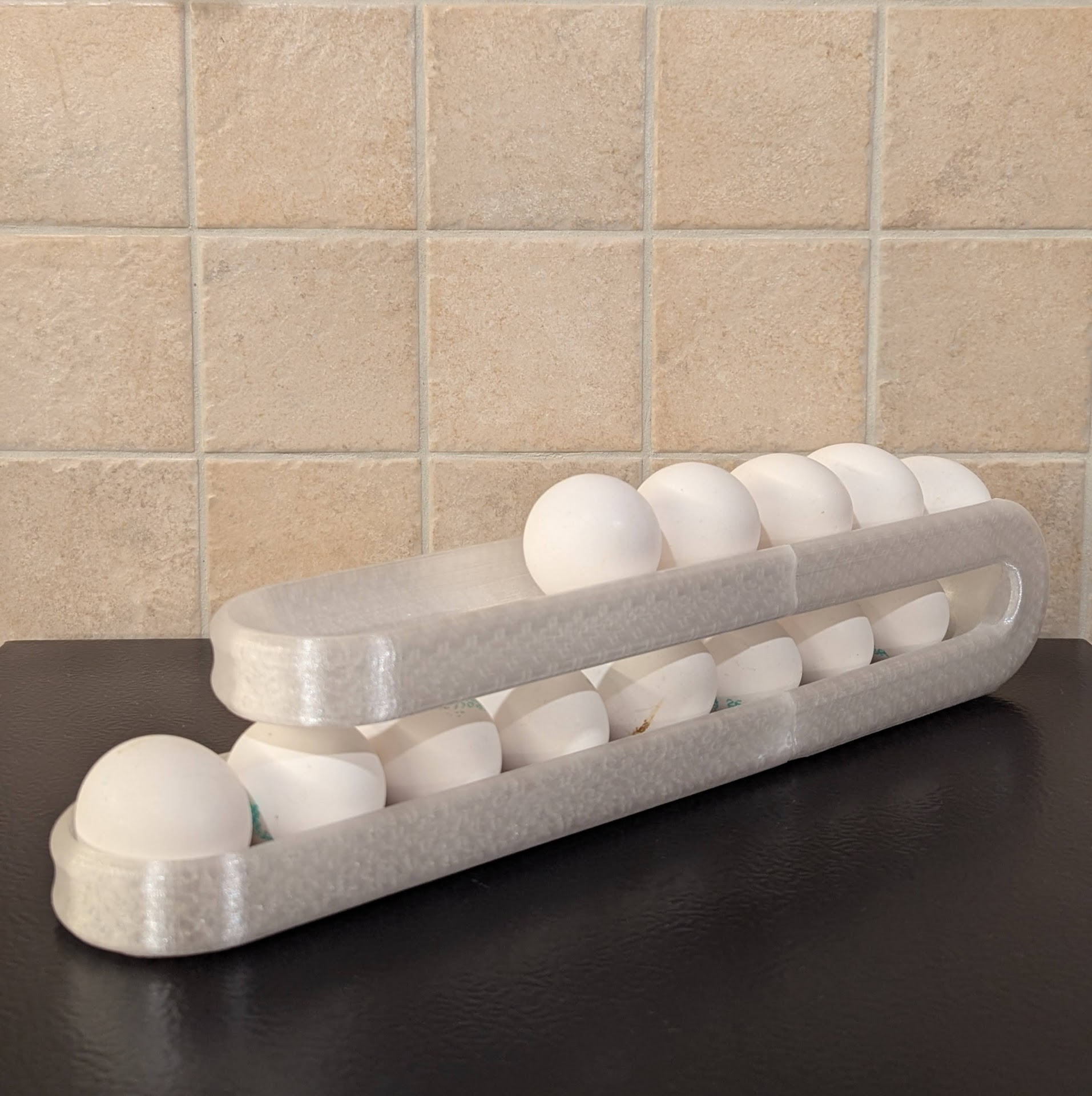 Egg dispenser for 20 eggs