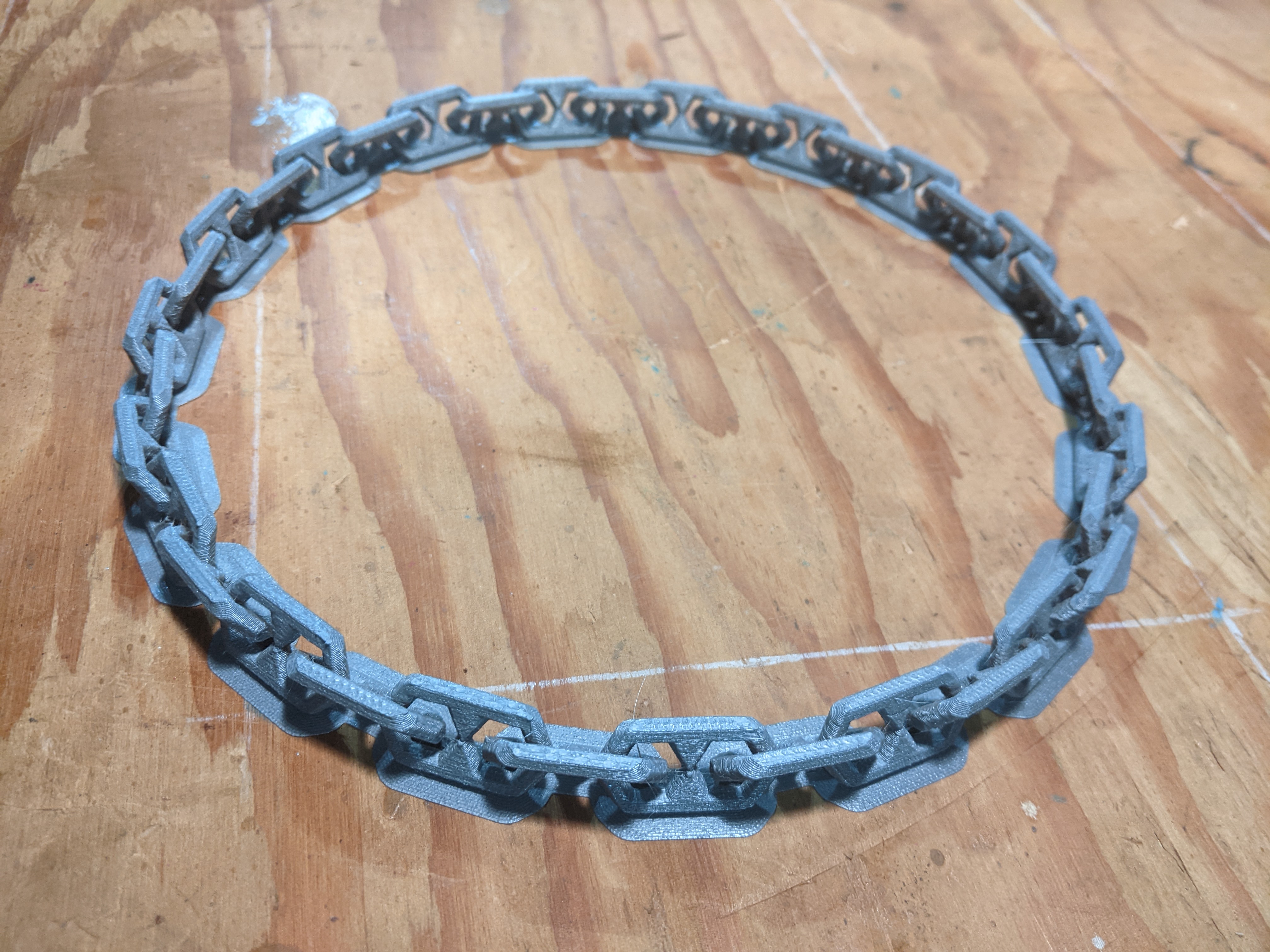 Miniatura 2 do modelo 3D Seamless Chain Loop 80cm
