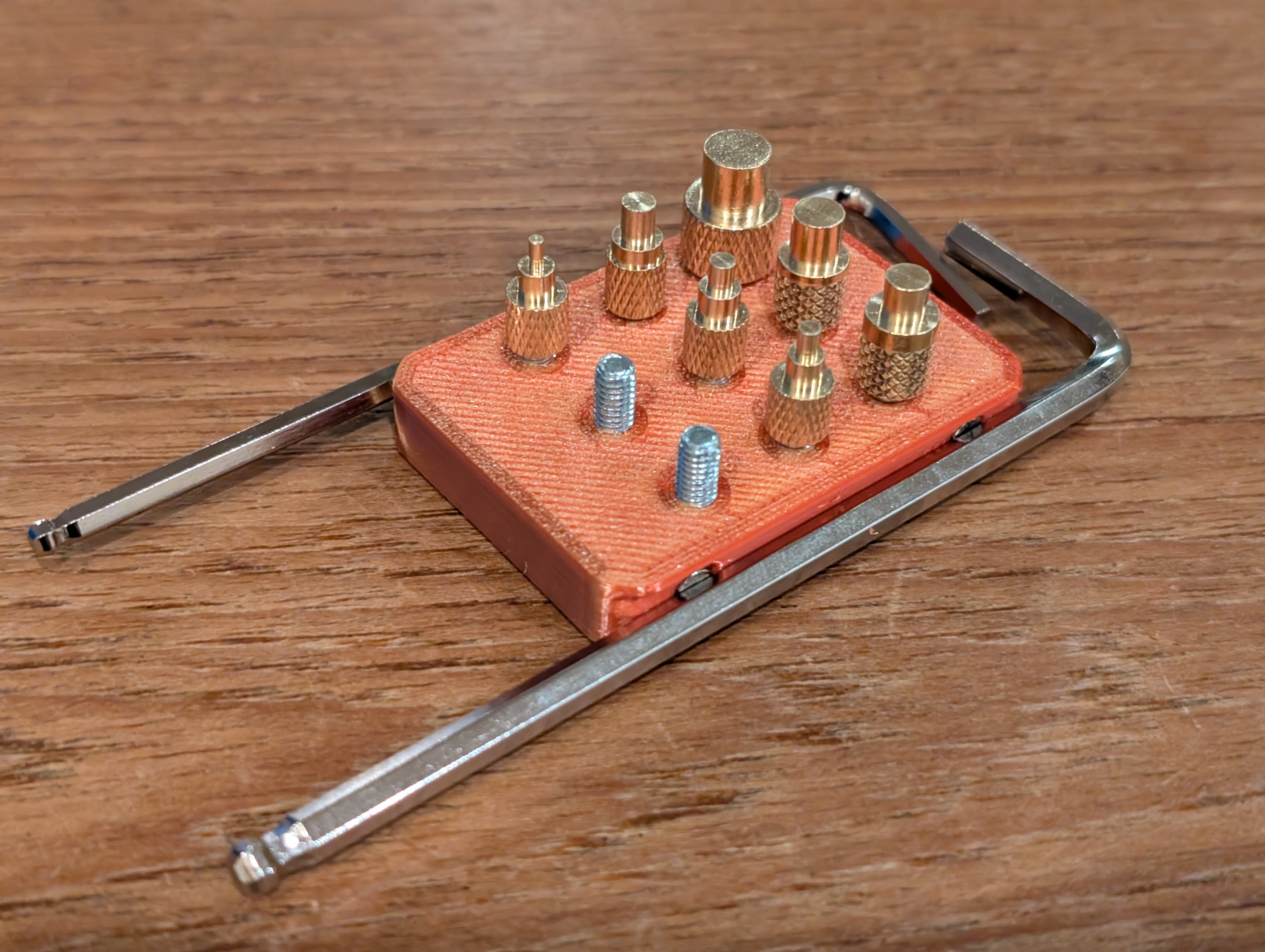 Magnetic Tool/Bit Holder for 3DZWMAN Vertical Heat Insert Press