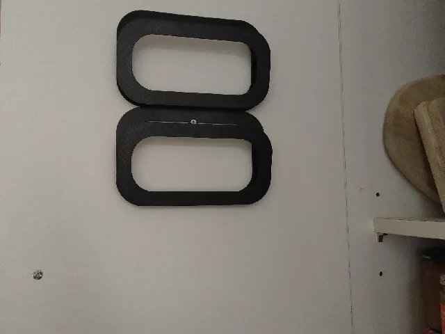 Space-Saving IKEA 360+ Lid Mount