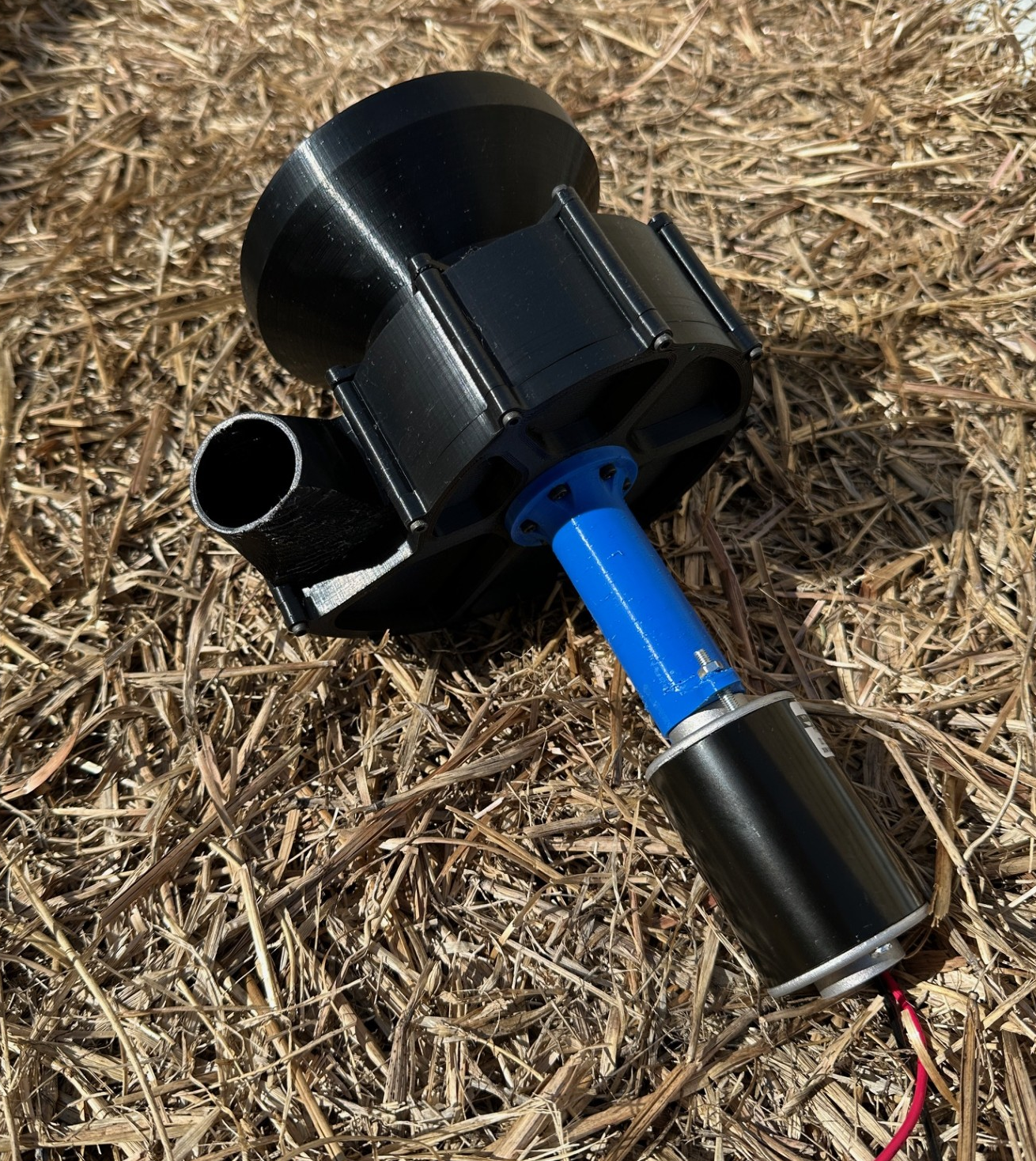 Blower fan (working)