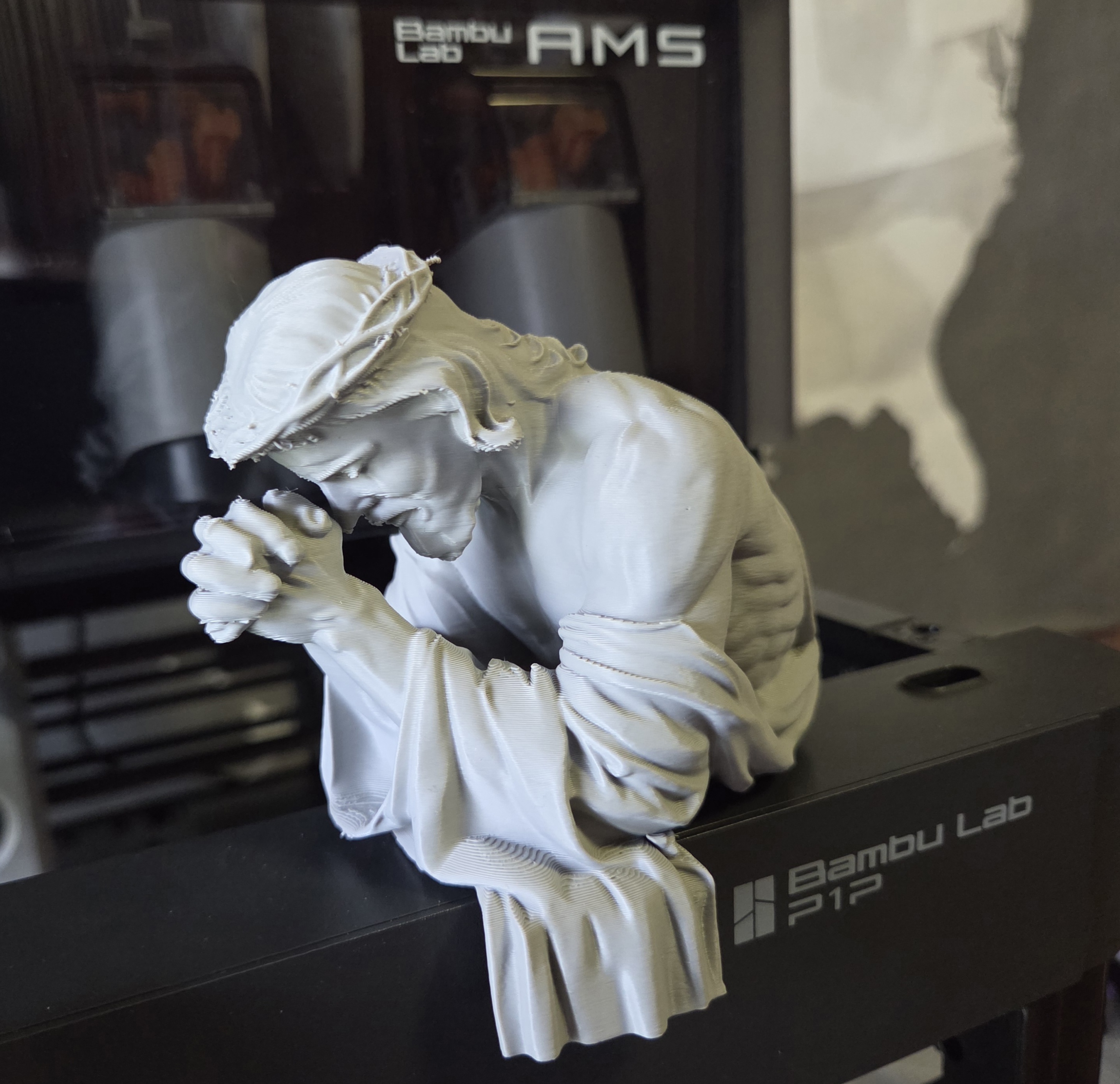 Jesus praying — thumbnail 7