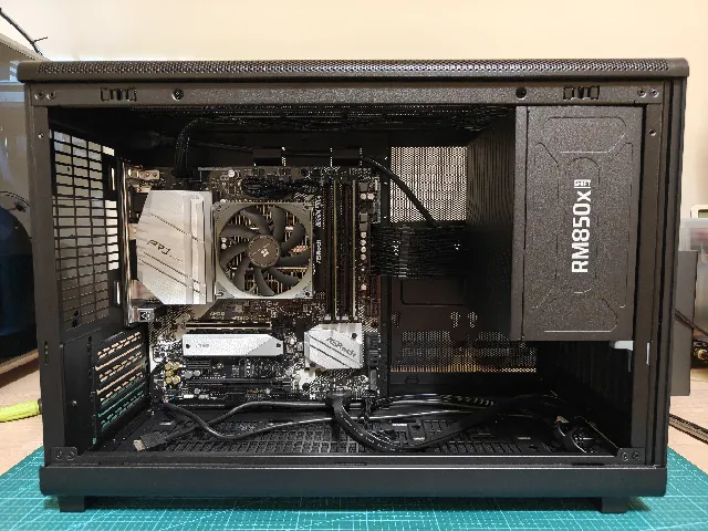 Lian Li A3 mount for Corsair RM850x Shift PSU