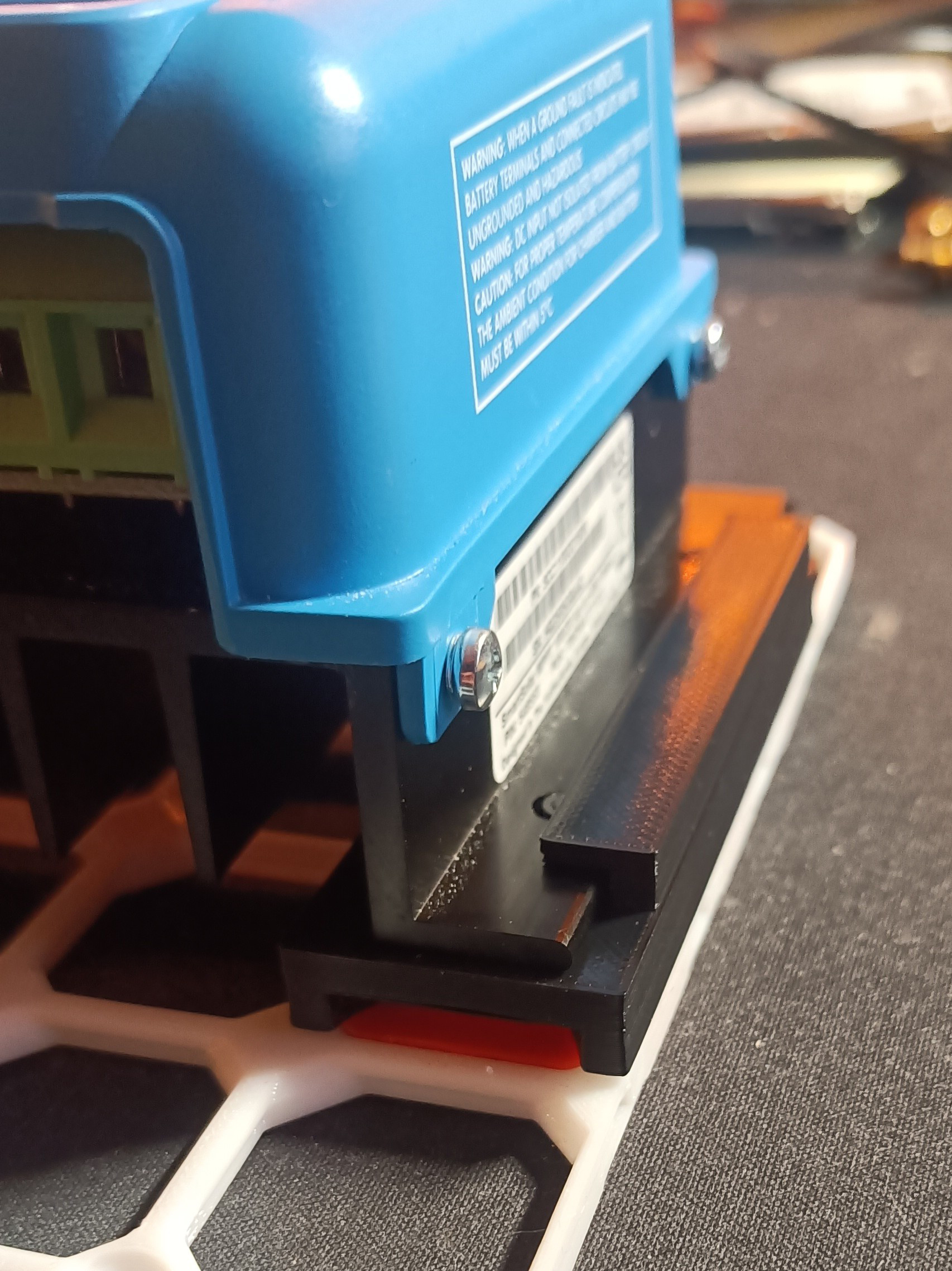 Multiconnect Mount for Victron Smartsolar