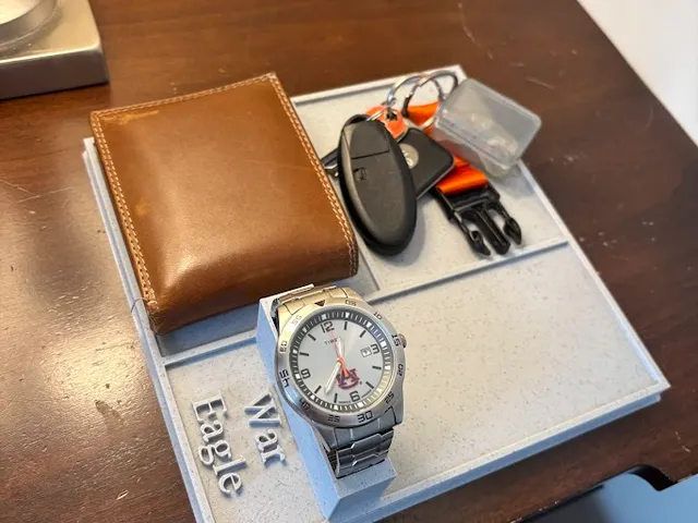 Desk Valet