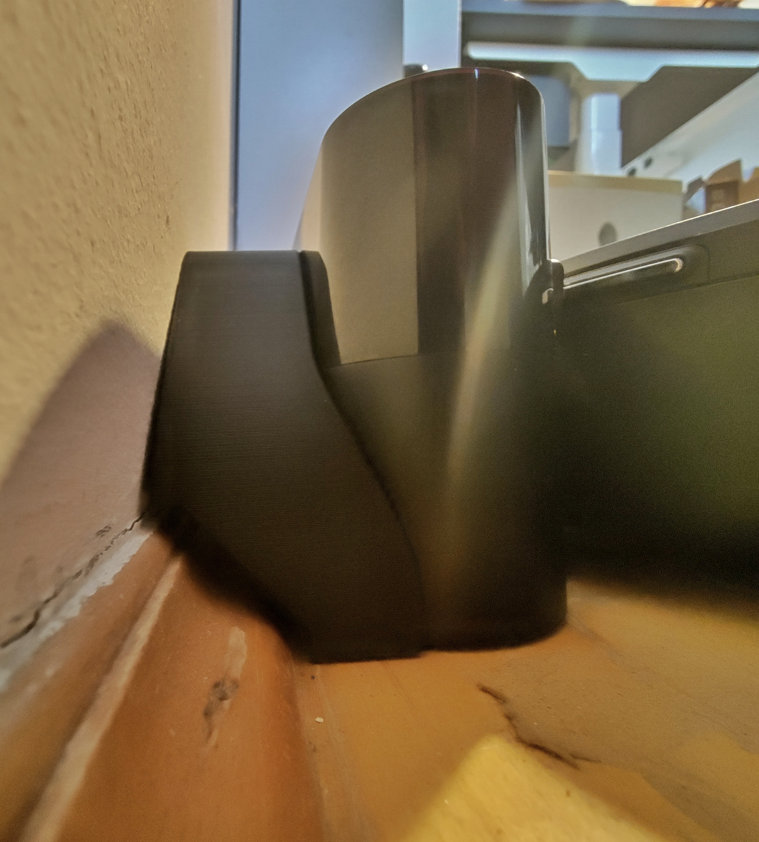 Roborock Docking Wall Support