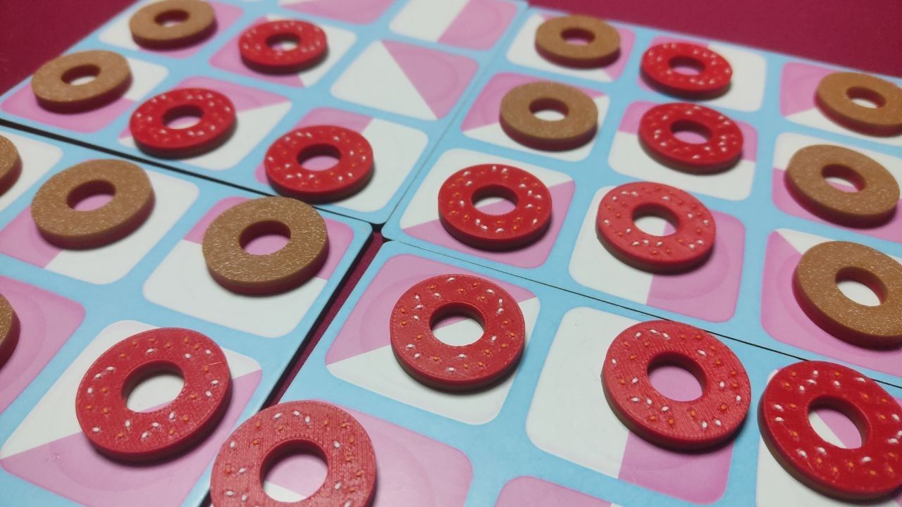 Deluxe tokens for Donuts board game