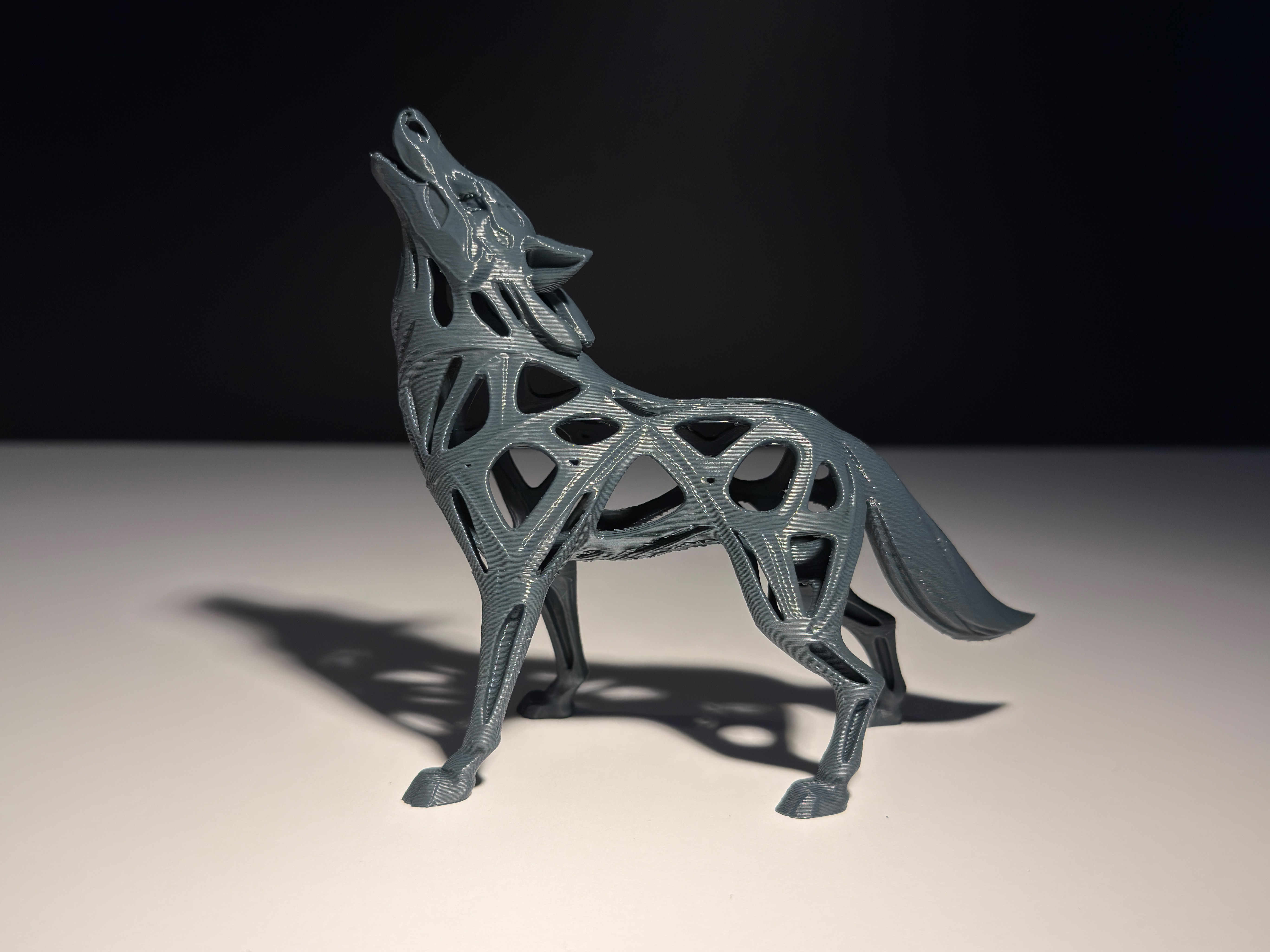 Howling Wolf Statue