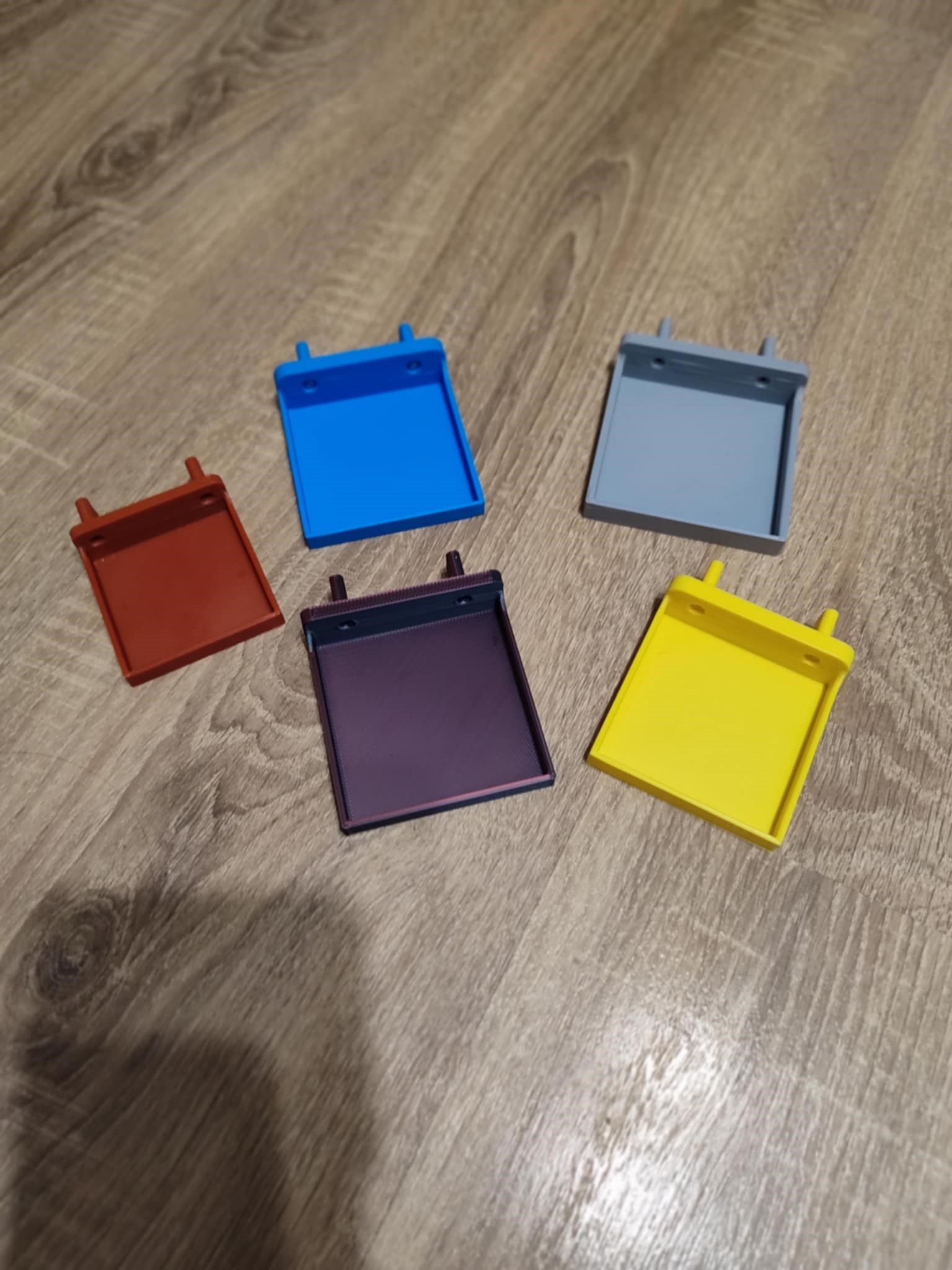 Skadis Rubik's cube holder