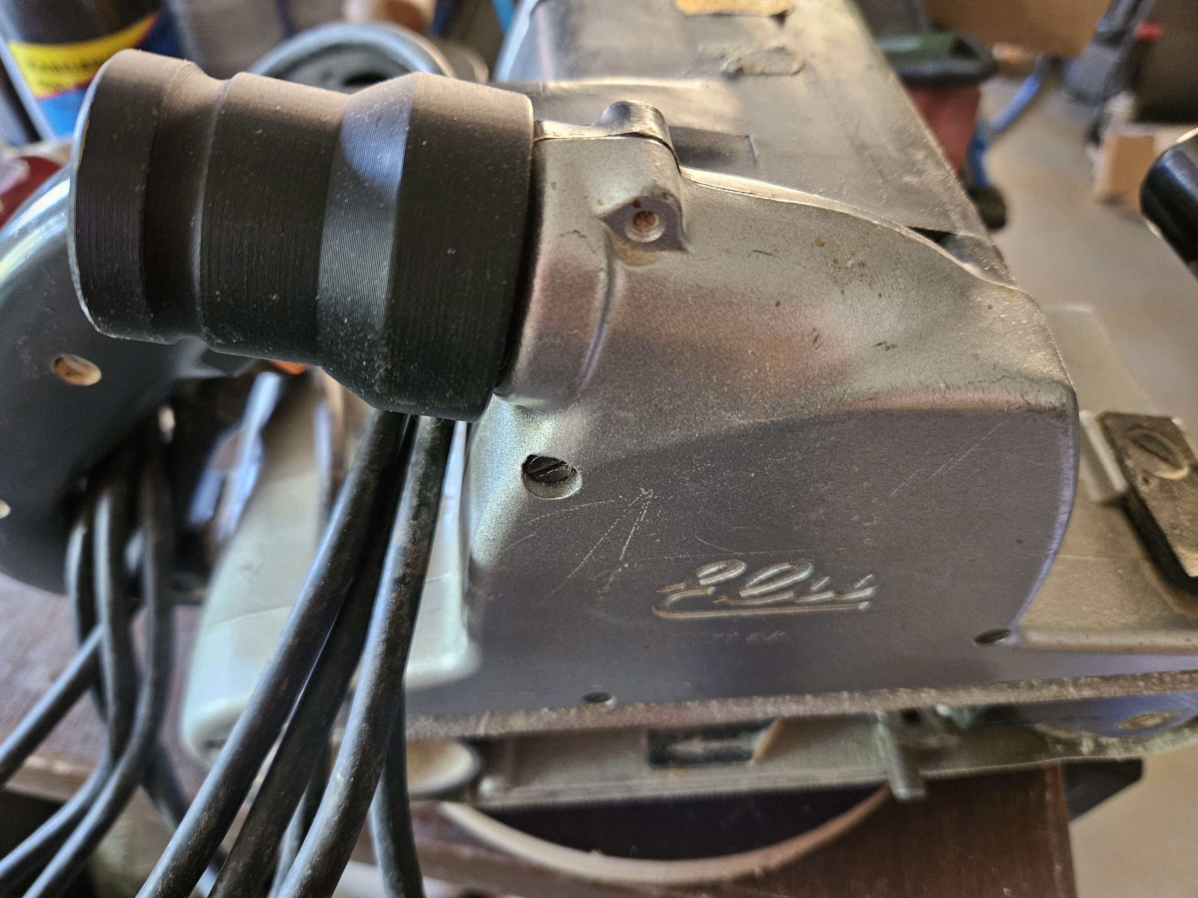 Anschlussgewinde M36x4 mit Festool Anschlussmuffe für Elu MHB90 Bandschleifmaschine oder mit angepassten superschnellen Schnellwechselsystem von Peter H