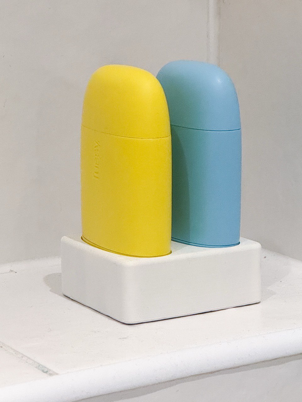 Fussy Deodorant Holder