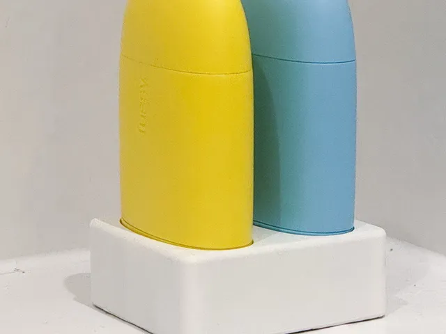 Fussy Deodorant Holder