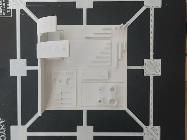 3D Printer Test – Bridging, Overhang, Tolerance & Accuracy Benchmark