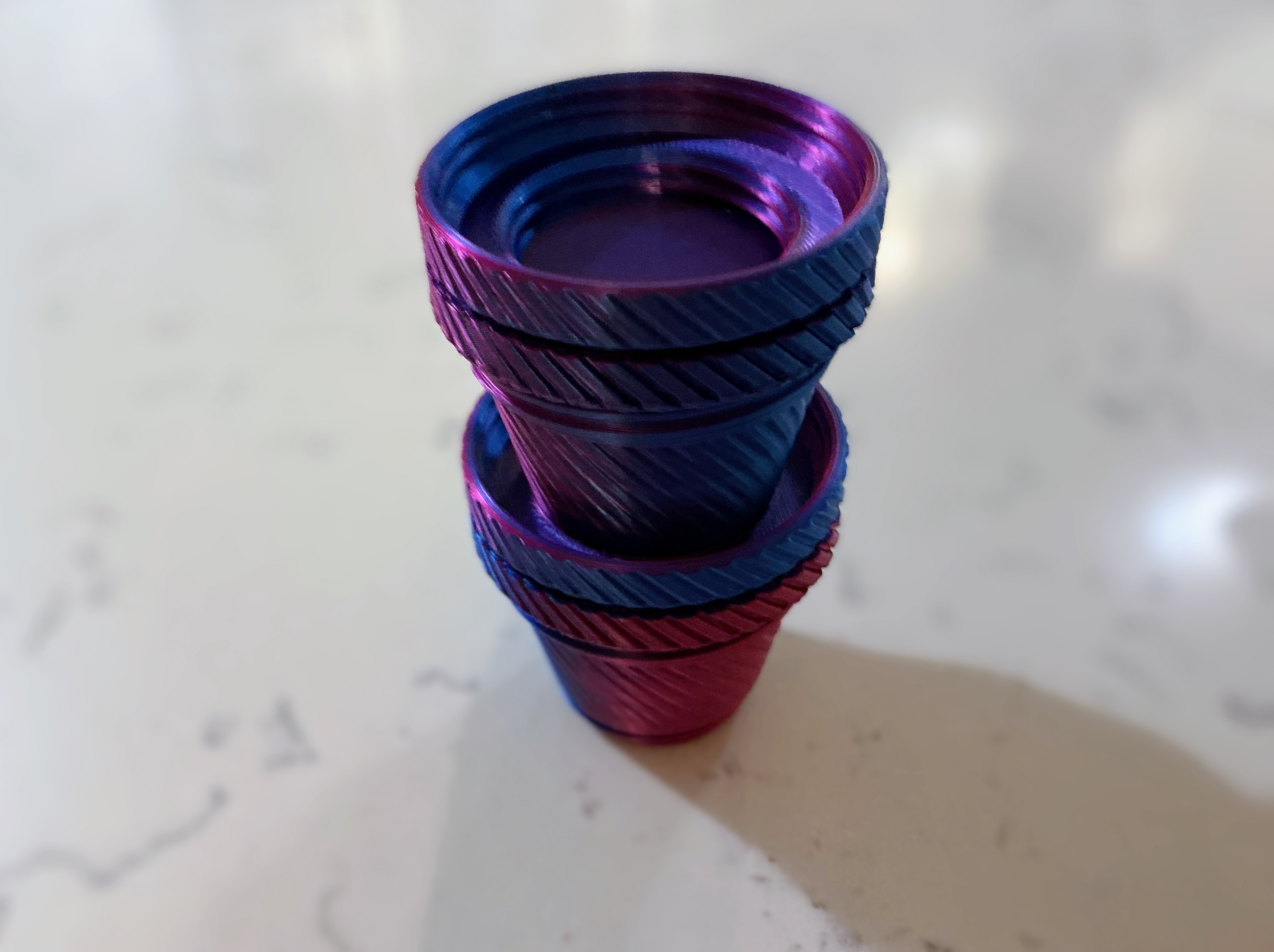 Nesting stacking screwing containers — thumbnail 3
