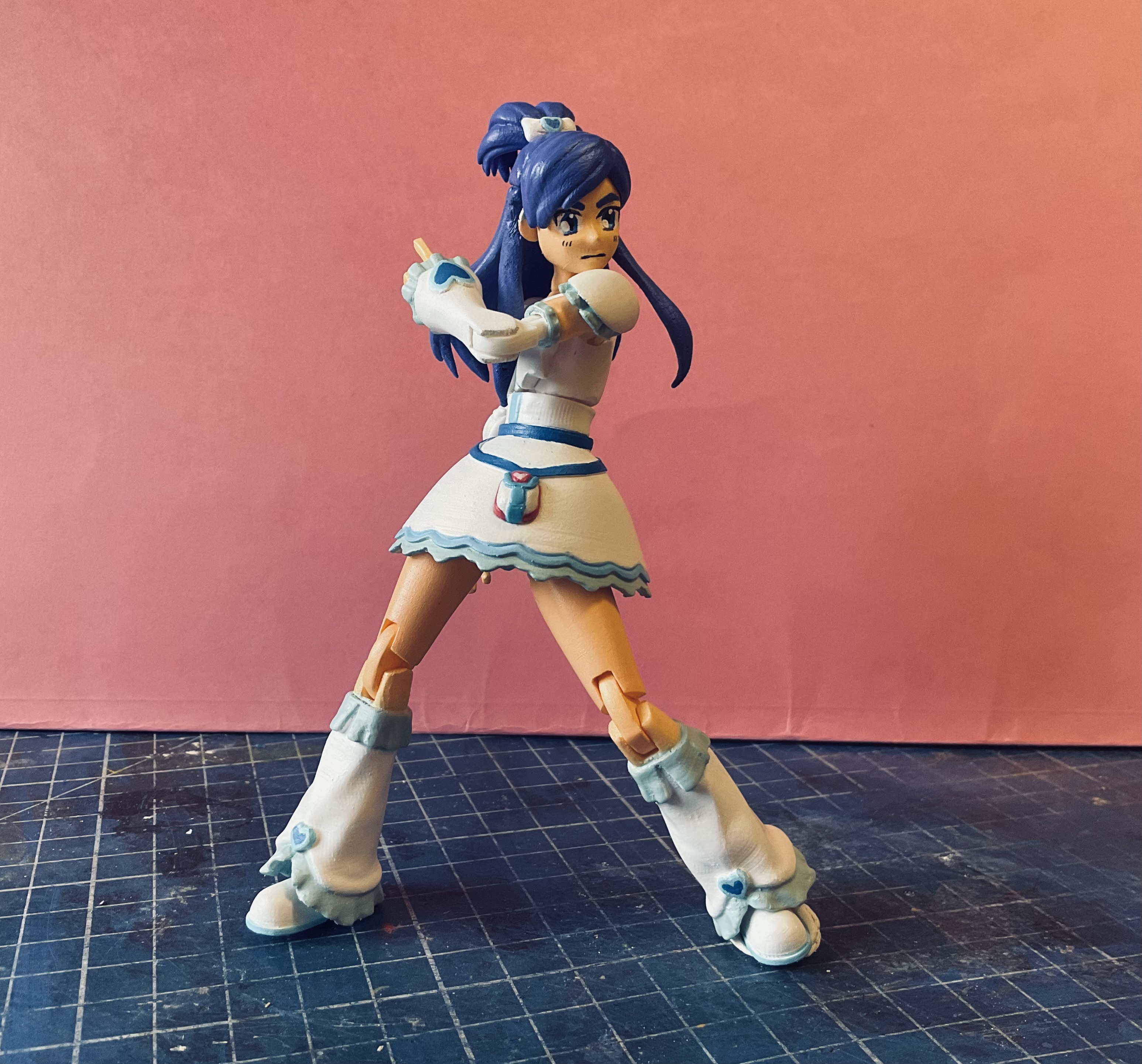 PreCure Cure White carbon 13 based action figure