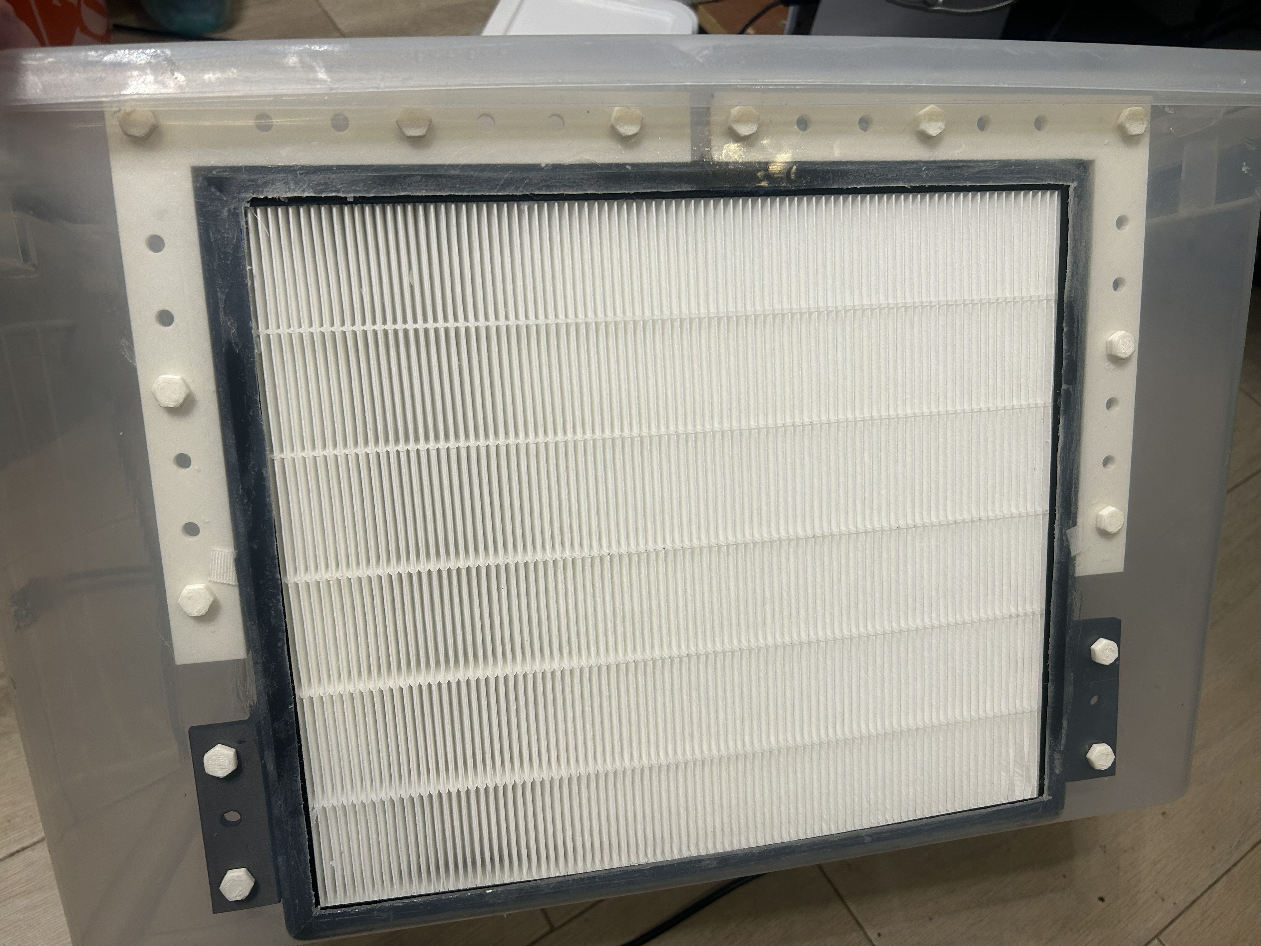 Laminar Flow Hood Filter Mount