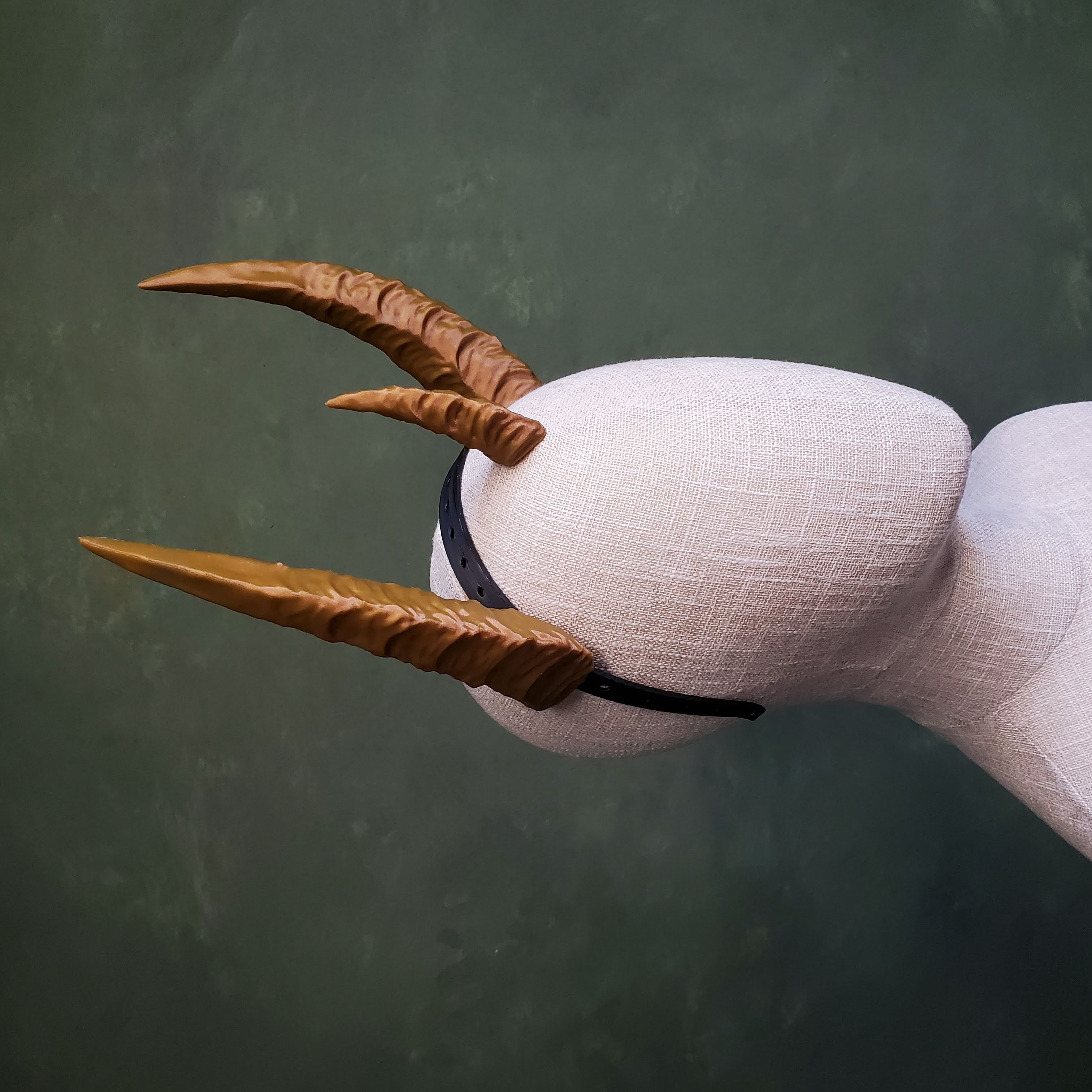 Gabriella | Medium Tri-Horns
