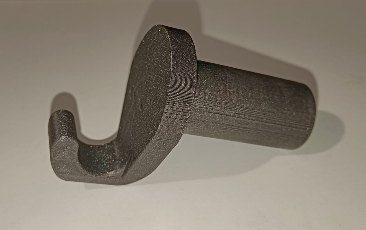 Gym squat rack hook
