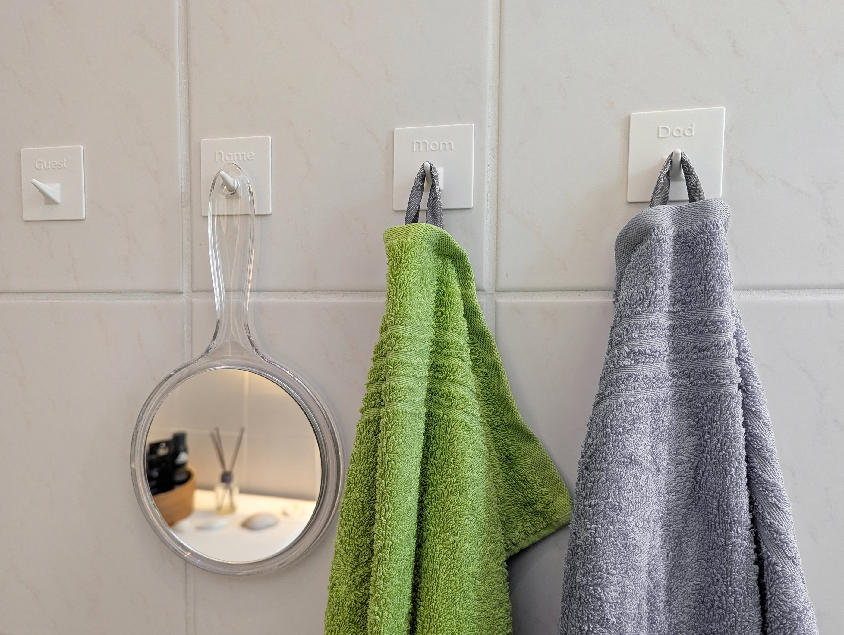 Hooks for Adhesive Wall Mounting — miniatura 2